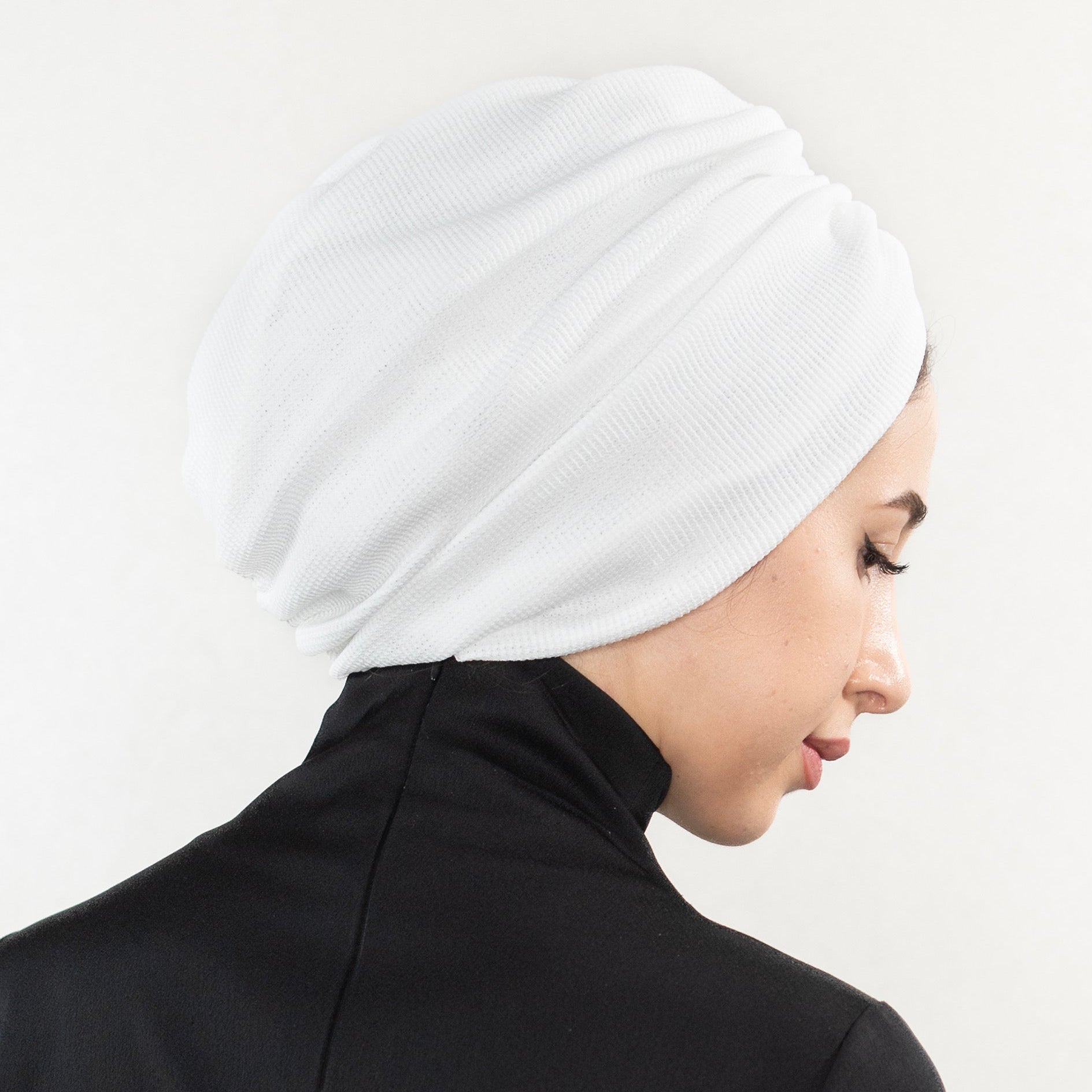 Milano Büzgülü Bone - Hafif Örme Kumaş