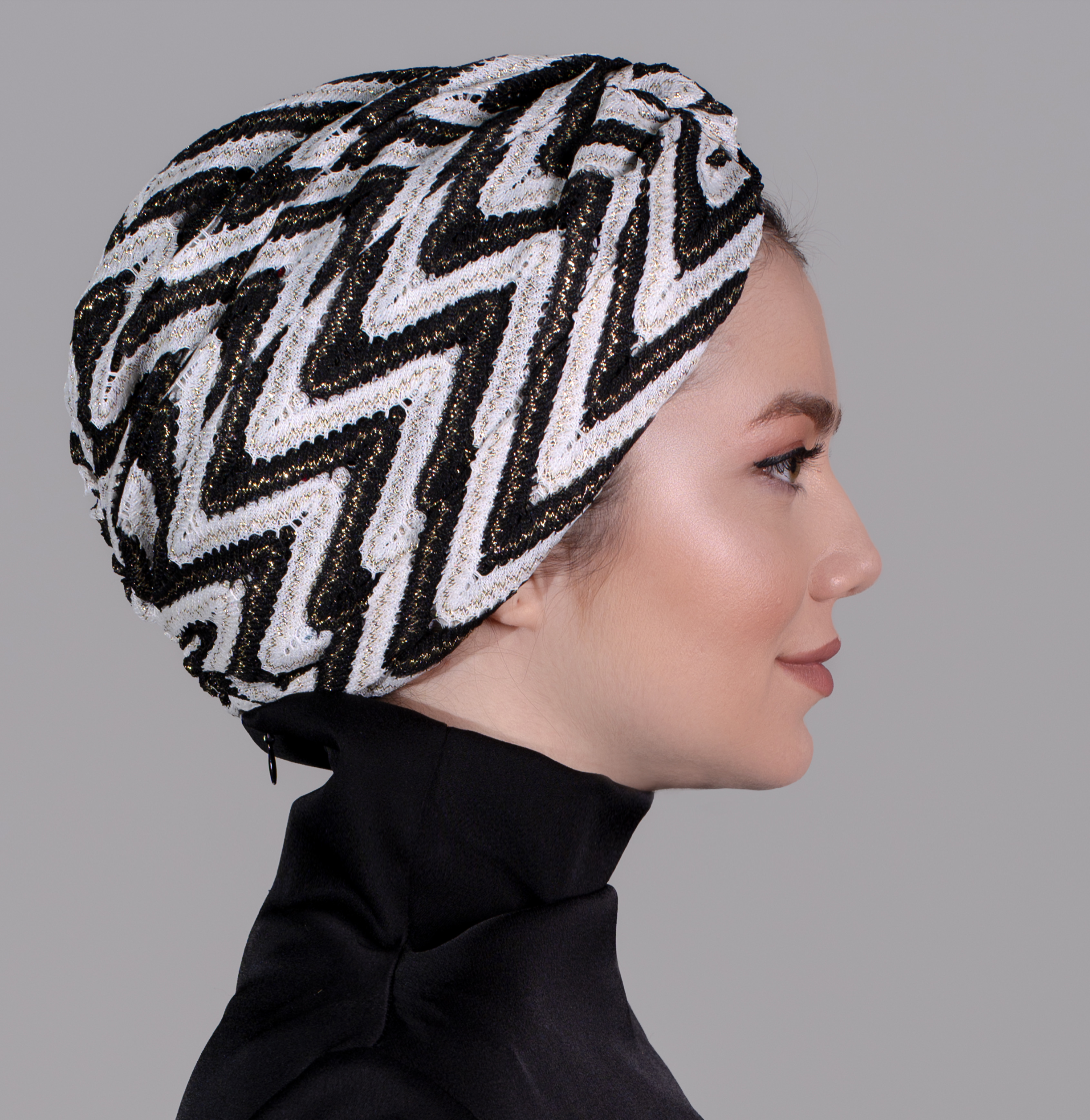 X Twisted Ruched Turban – Zigzag Pattern Knit Fabric