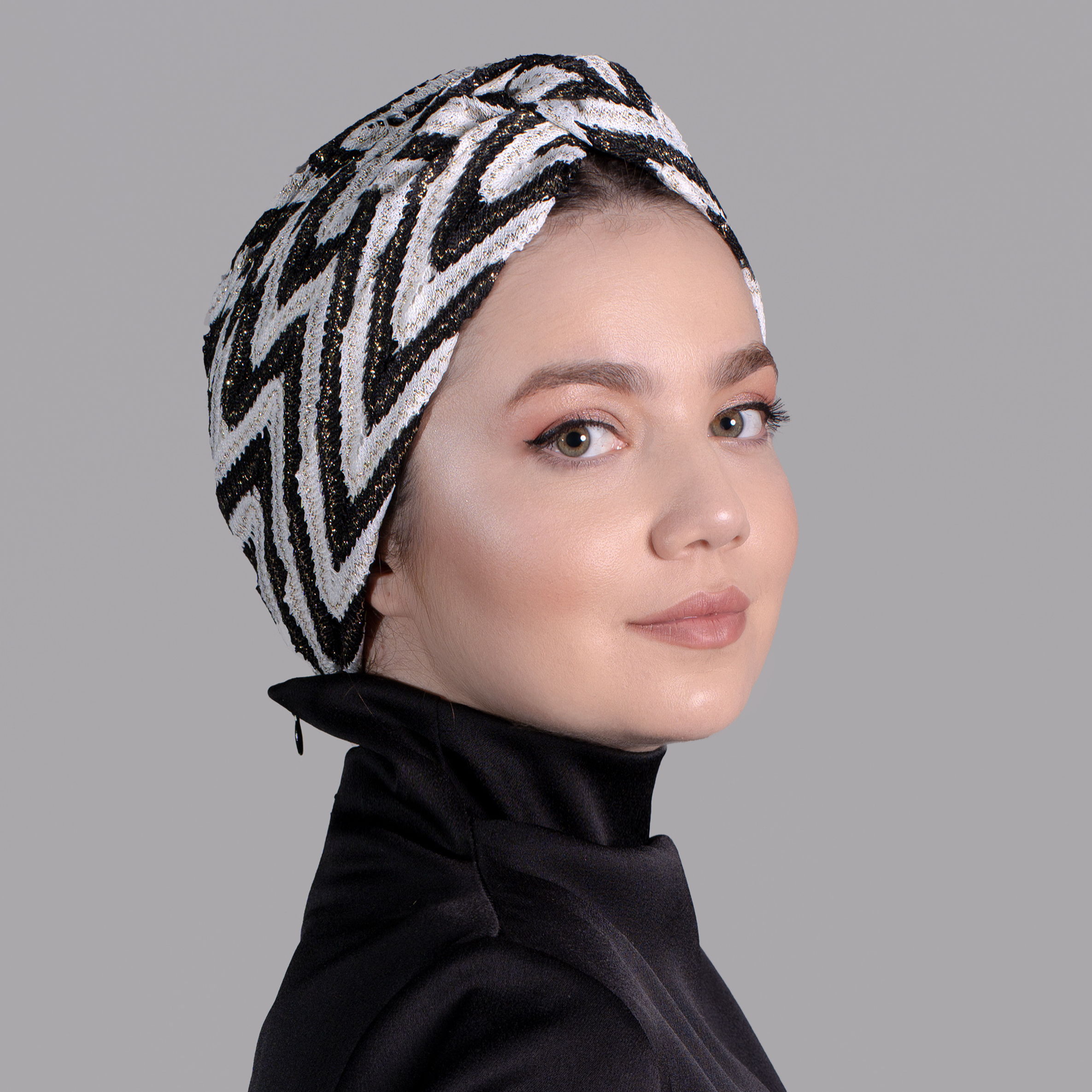 X Twisted Ruched Turban – Zigzag Pattern Knit Fabric