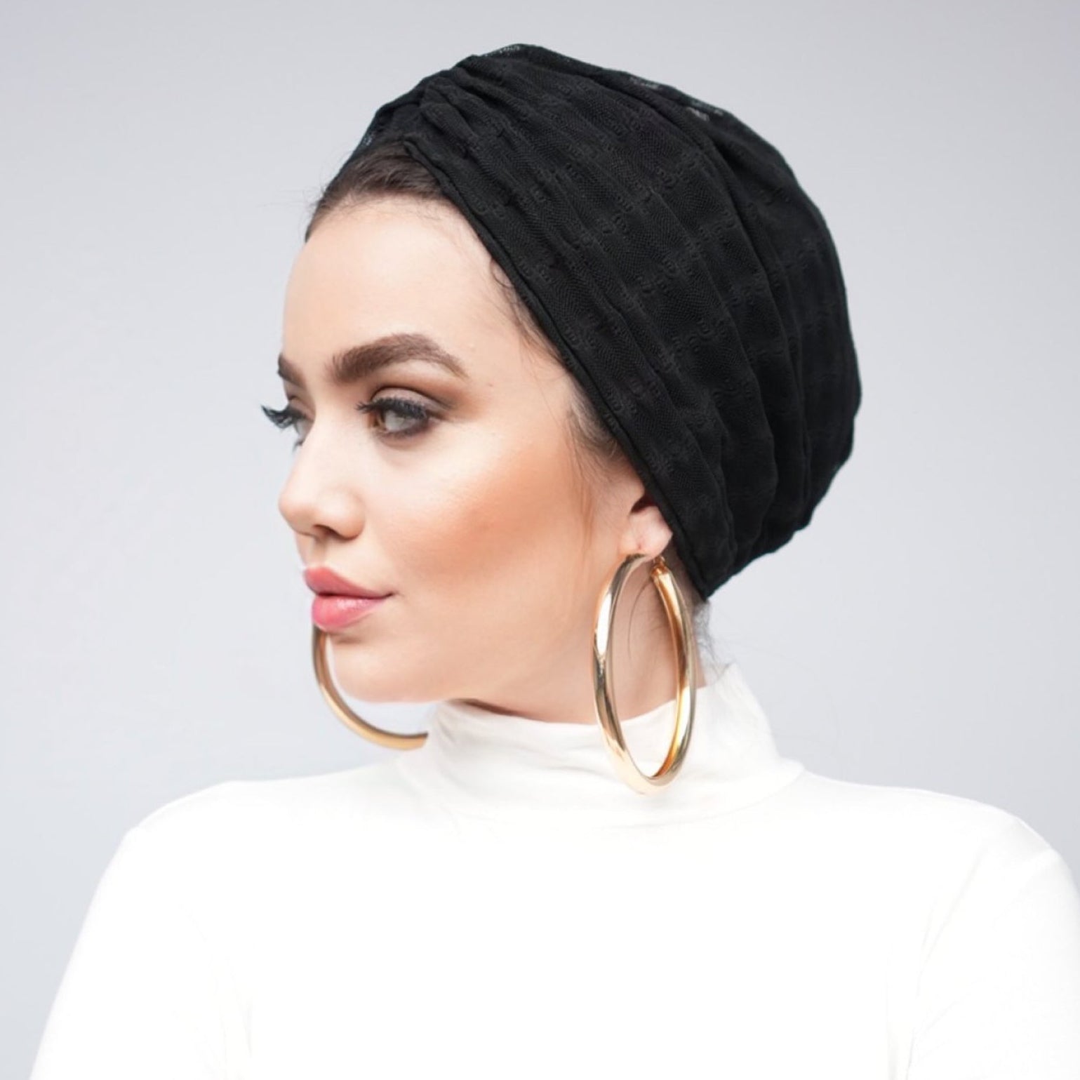 Milano Büzgülü Bone - Esnek File Kumaş