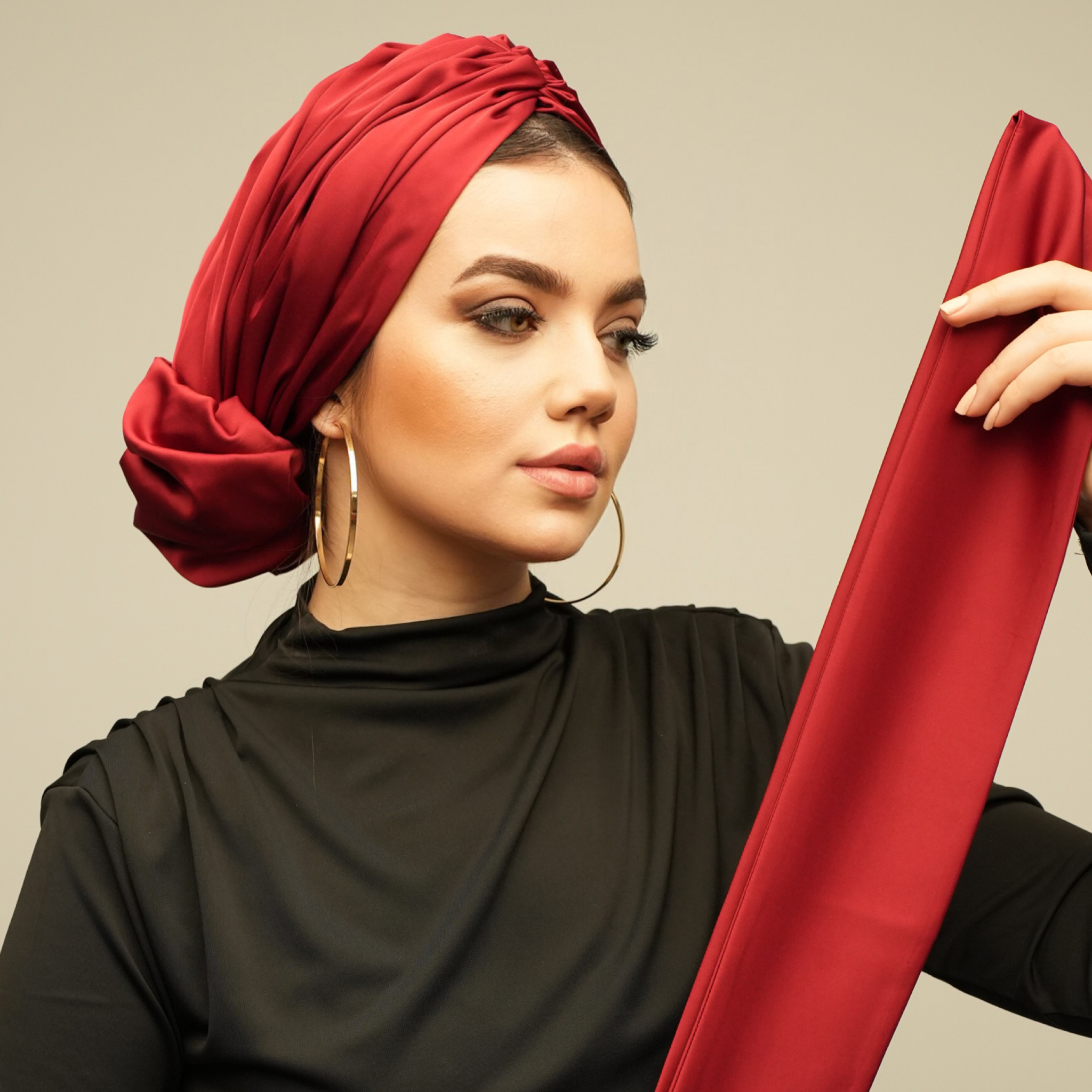 Abu Dabi – Saten - Topuzlu Bone