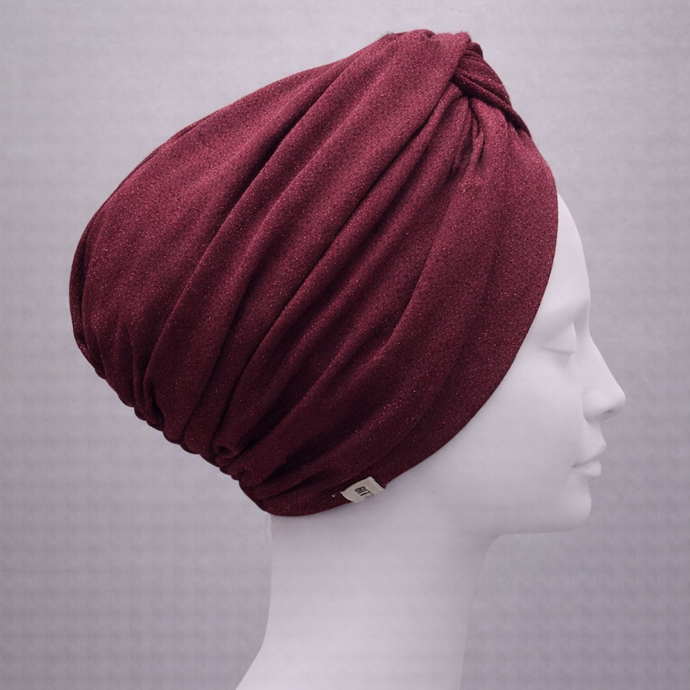 X GLITTERY BURGUNDY BONNET