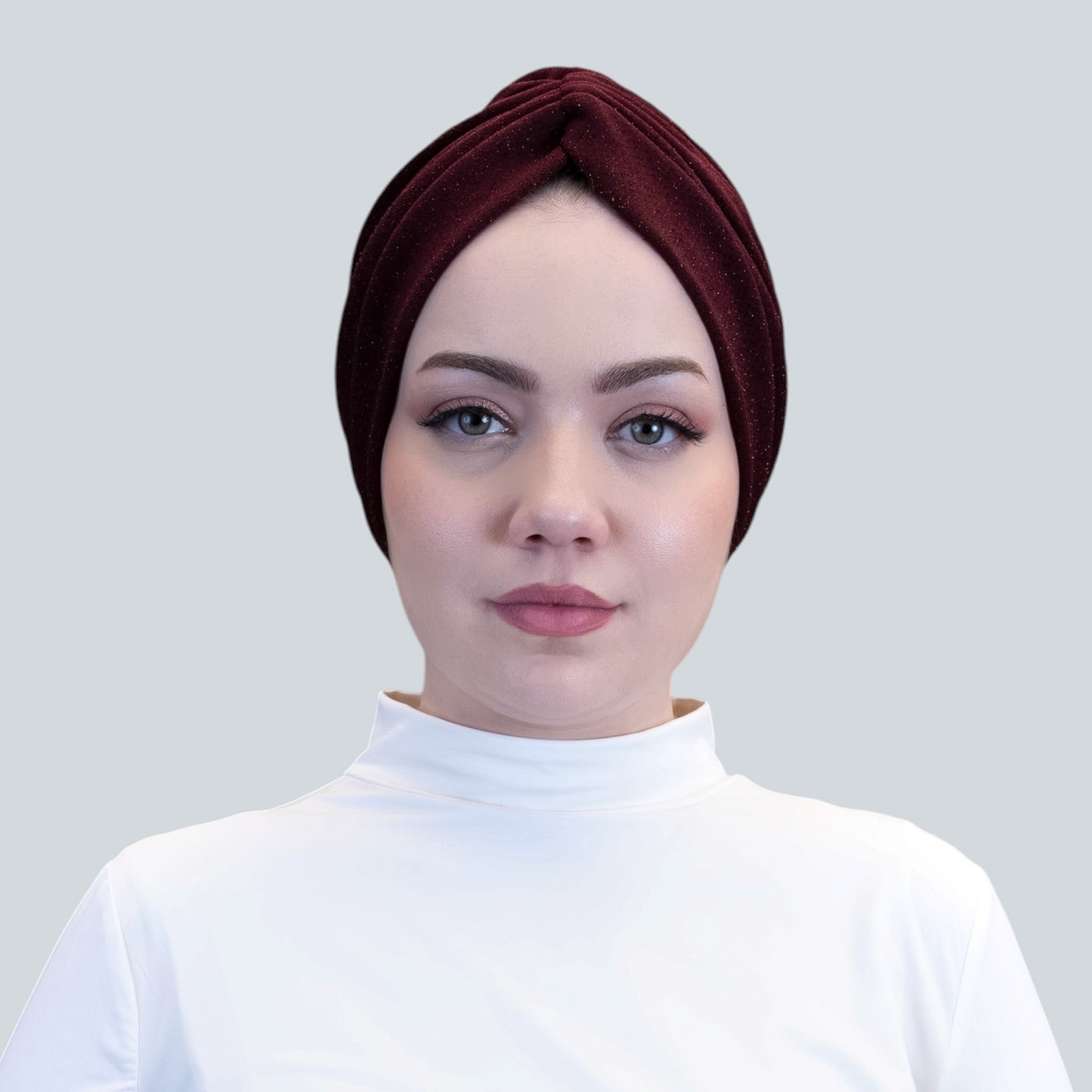 X GLITTERY BURGUNDY BONNET