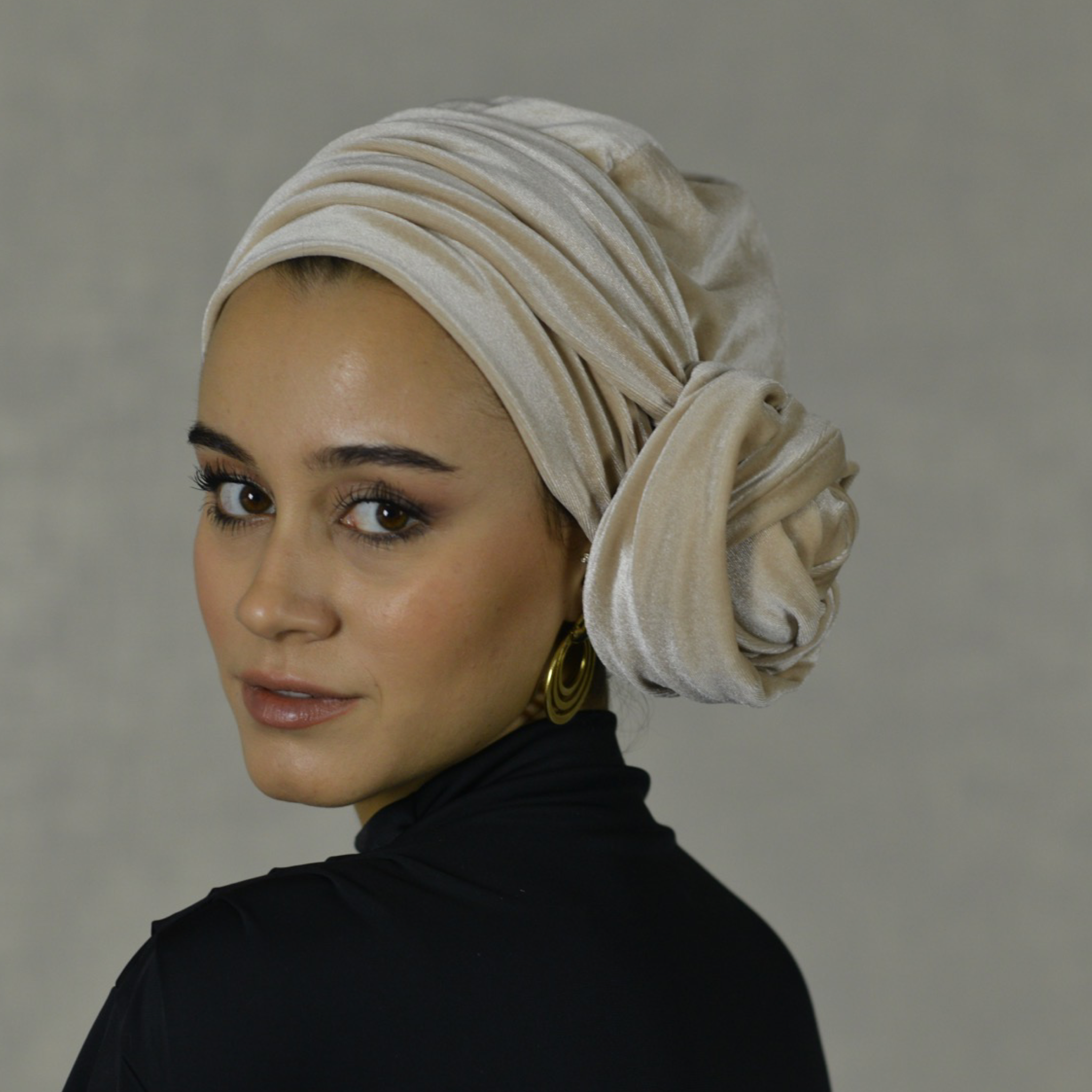 Dubai Bağlamalı Bone - Esnek Kadife Kumaş