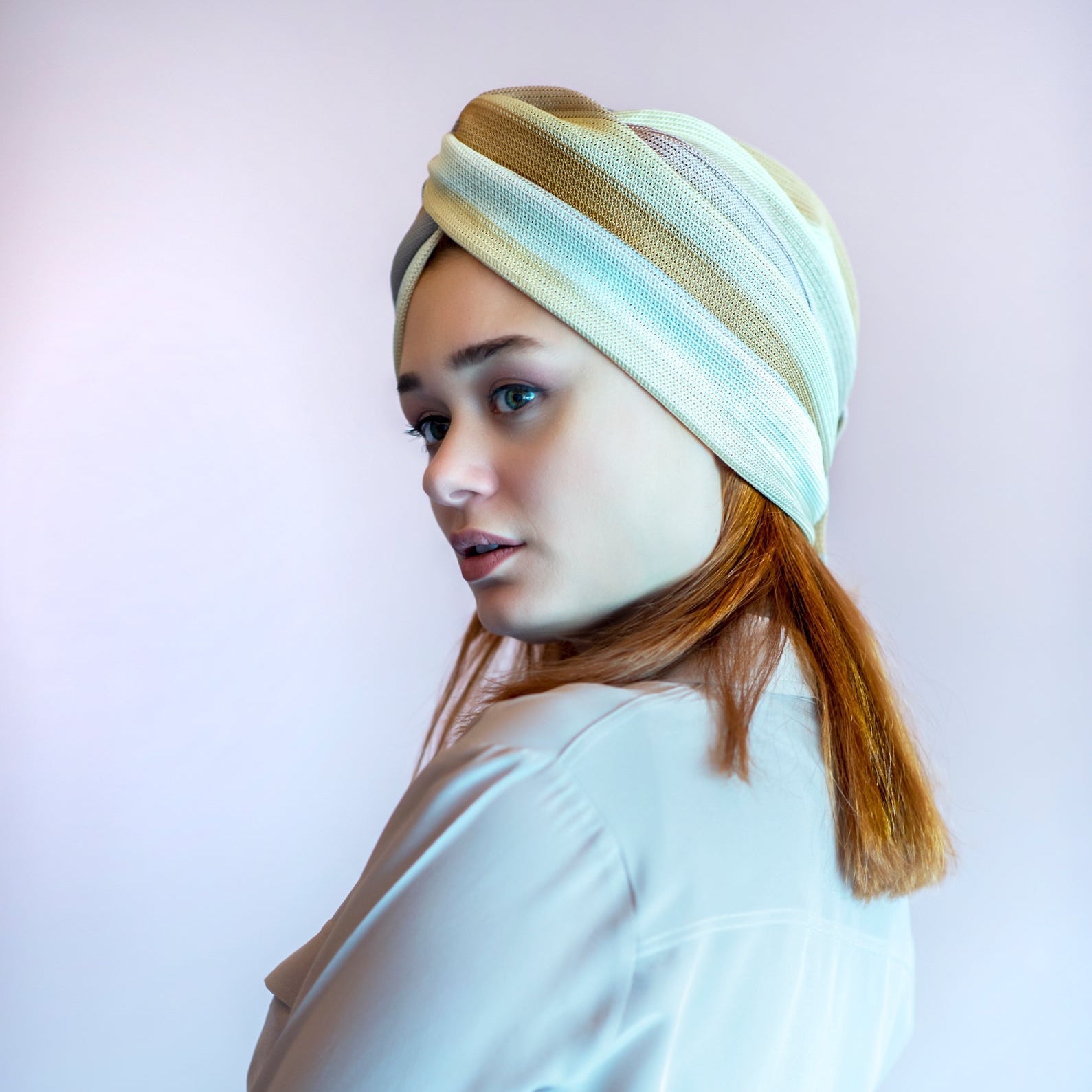 Barcelona Burgulu Bone - Pastel Çizgili Örme Kumaş