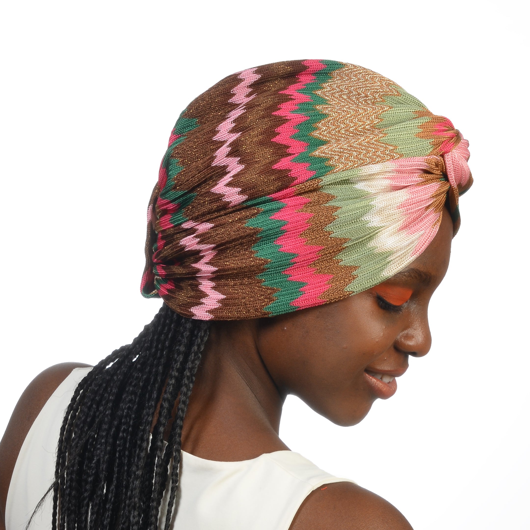 Barcelona Burgulu Bone - Pembe Yeşil Krem Renkli - Zikzak Desenli Örme Kumaş