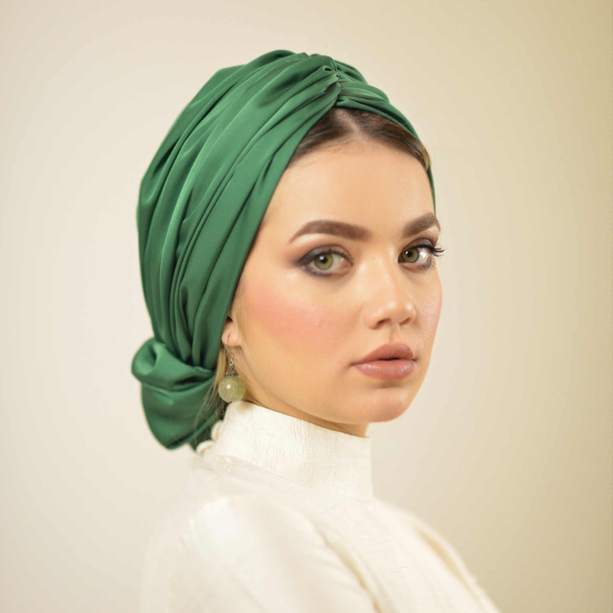 Abu Dabi – Saten - Topuzlu Bone