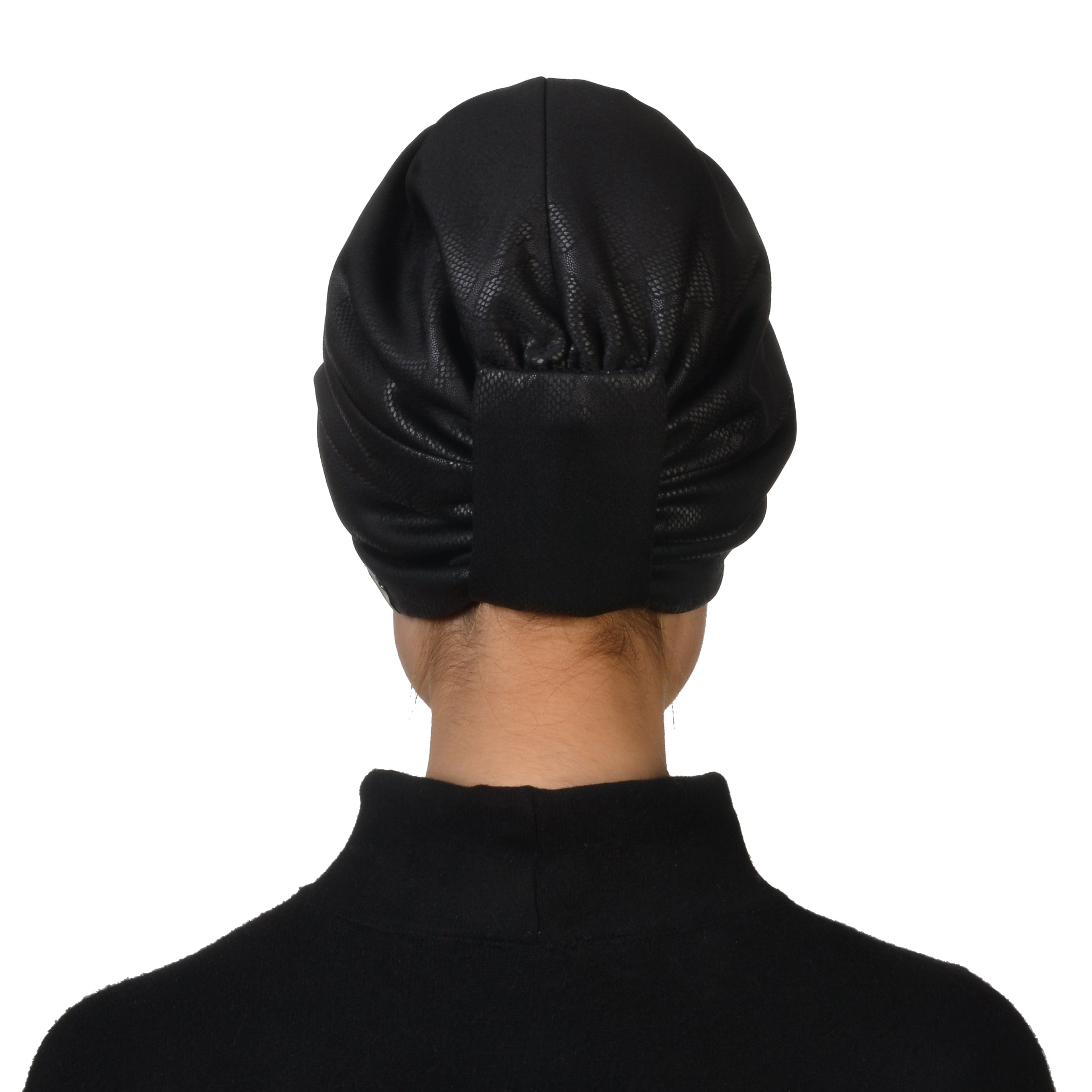 Barcelona Burgulu Bone - Siyah Renkli - Deri Görünümlü Kumaş