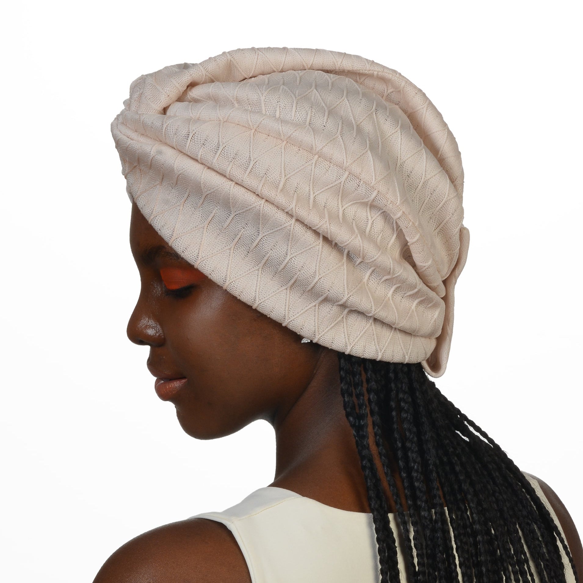 Barcelona Burgulu Bone - Krem Zikzak Dokulu Örme Kumaş