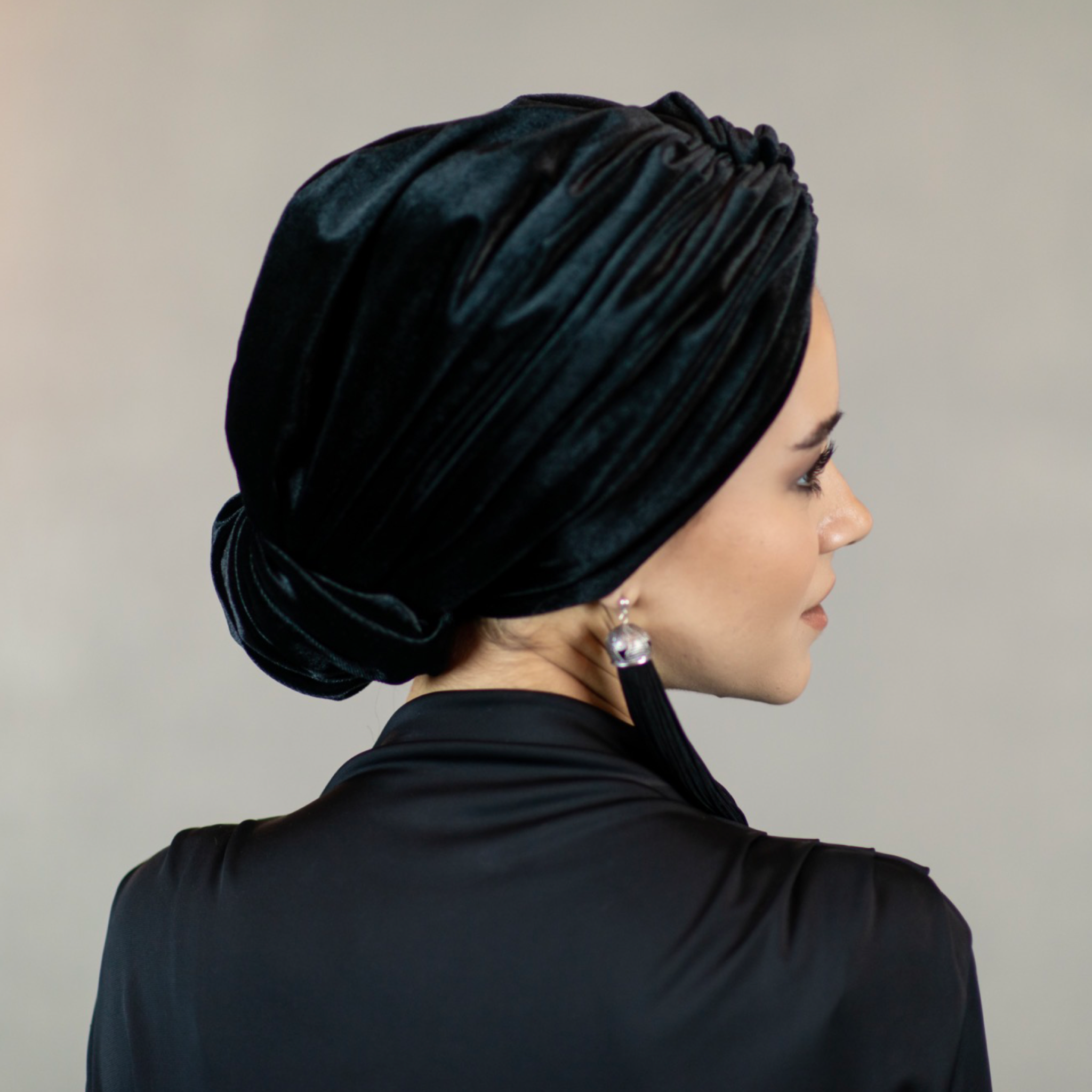 Beyrut Topuzlu Bone - Kadife Kumaş