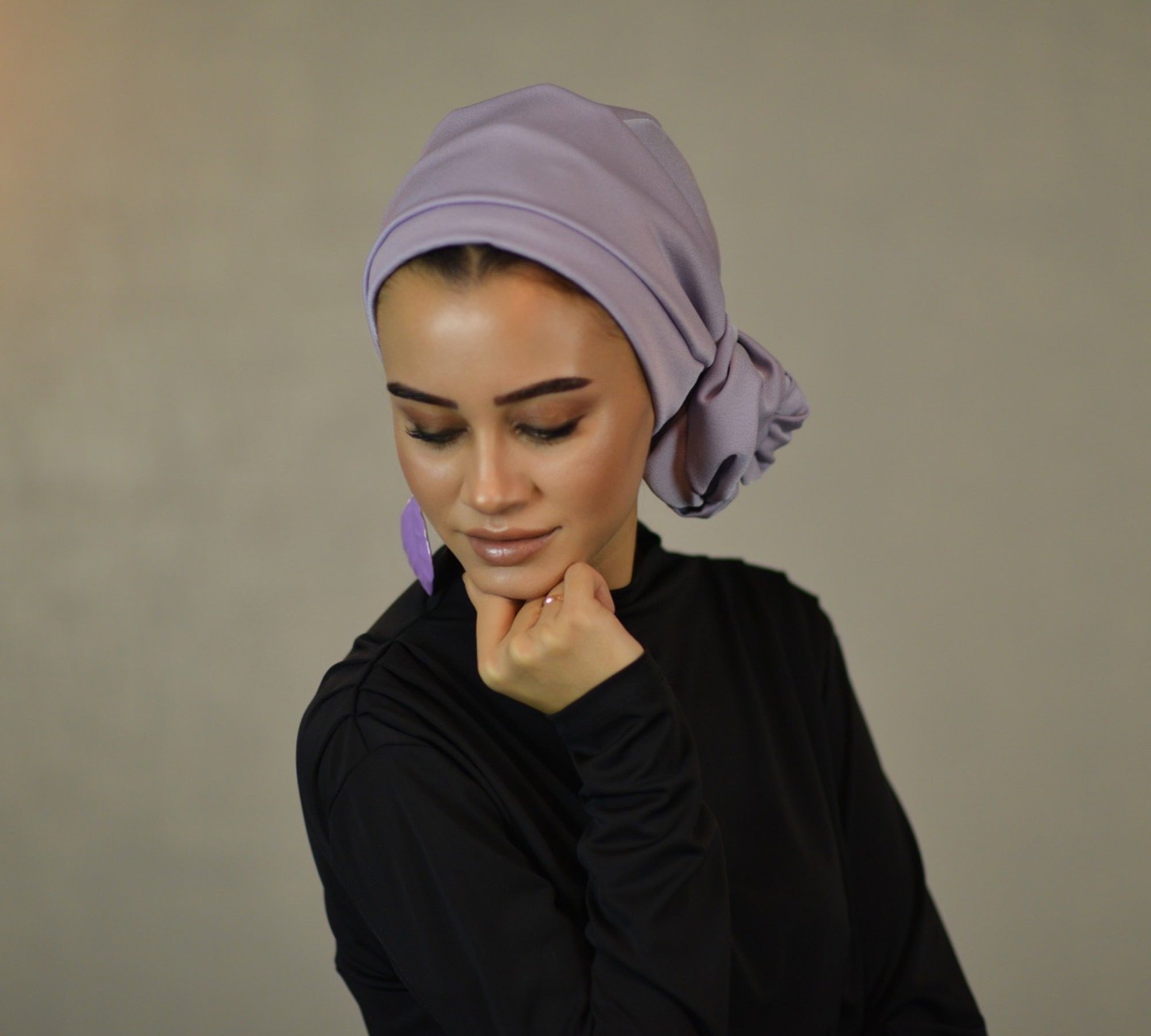 Dubai Bağlamalı Bone - Krep Saten Kumaş