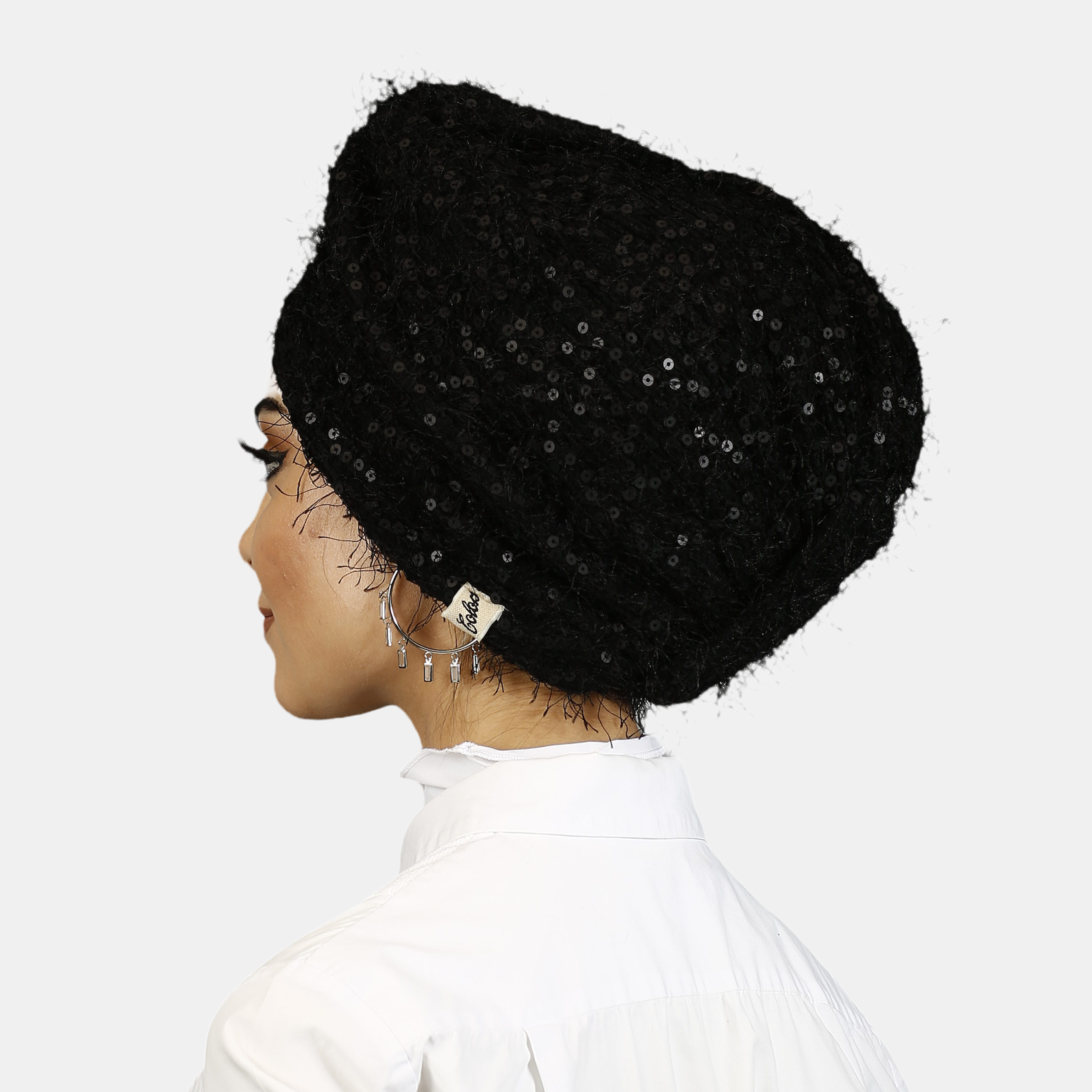 Barcelona Burgulu Bone - Siyah Renkli - Pul Payet ve Püsküllü Örme Kumaş