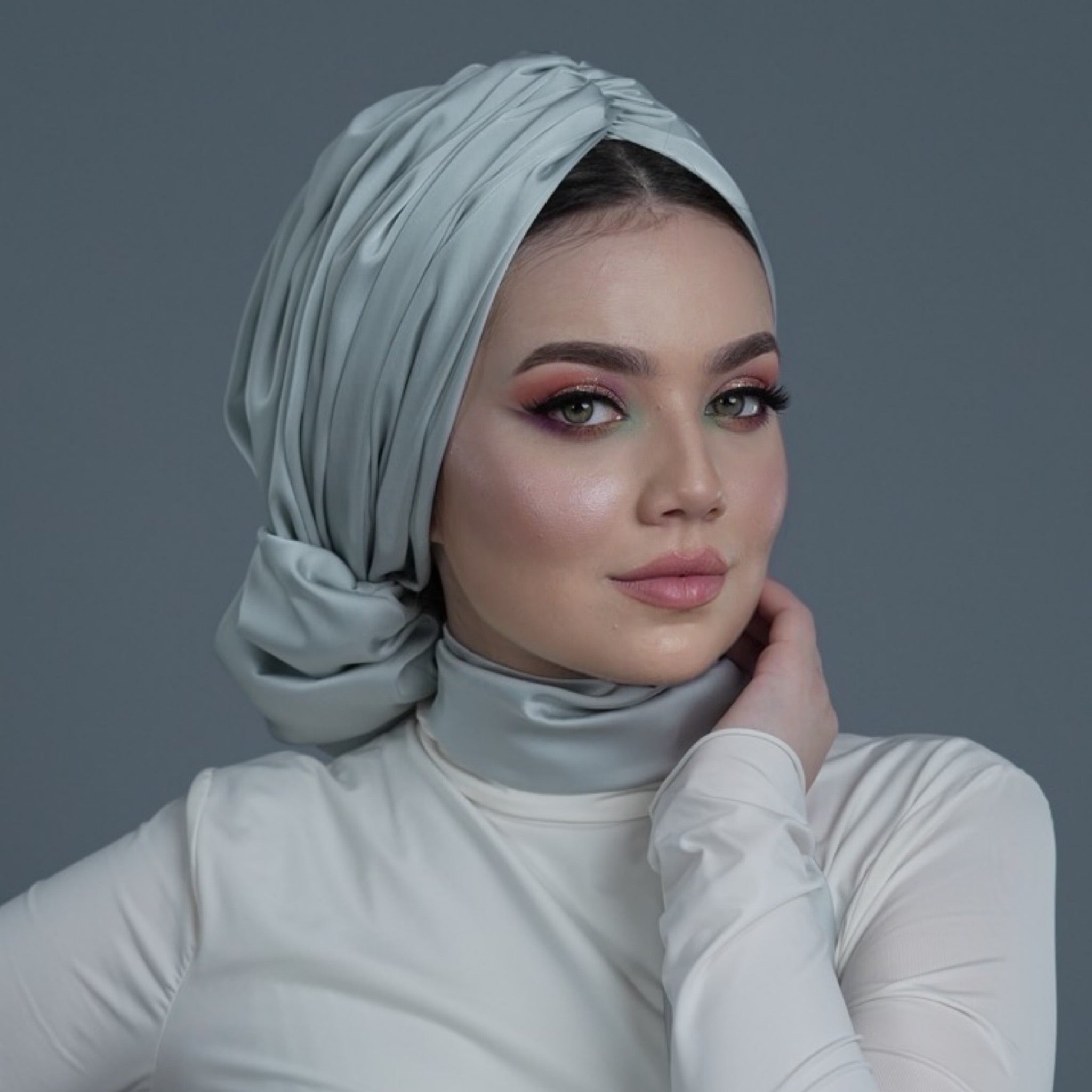 Abu Dhabi Ready-Made Bonnet - Lycra Satin Fabric - Black - BitterColors 