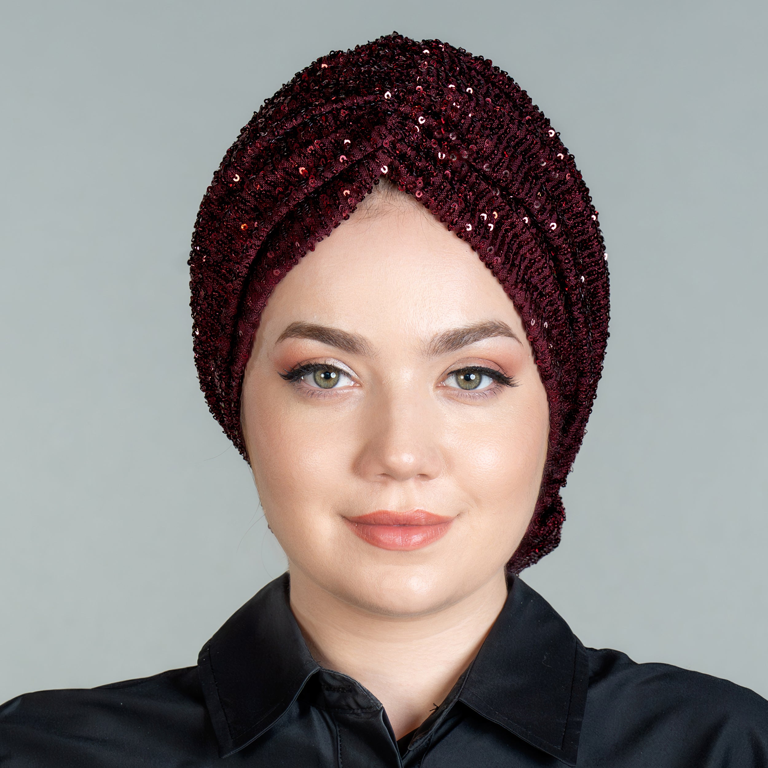 Beyrut Topuzlu Bone - Pul Payet İşlemeli