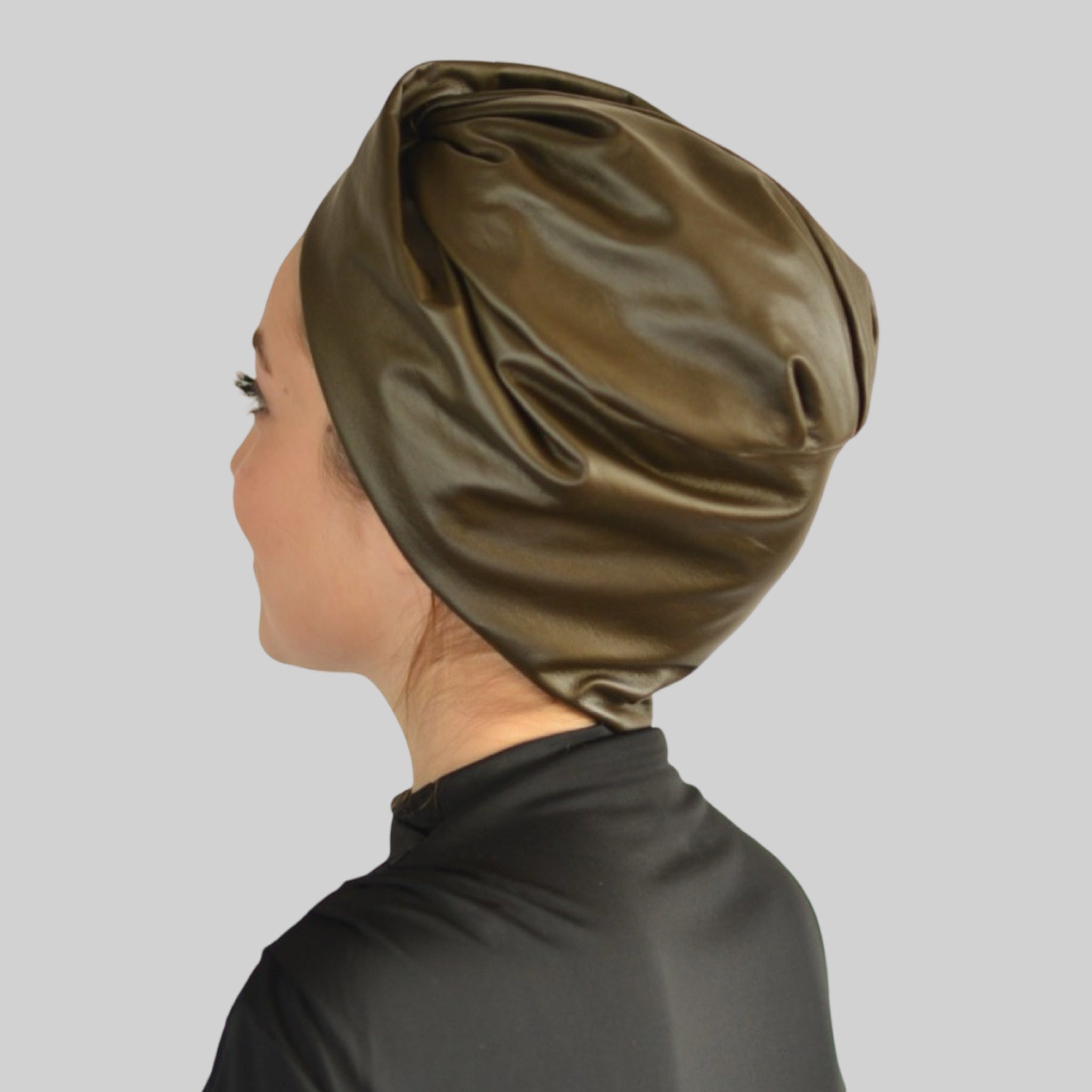 Paris Çapraz Katlı Bone - Deri Kumaş