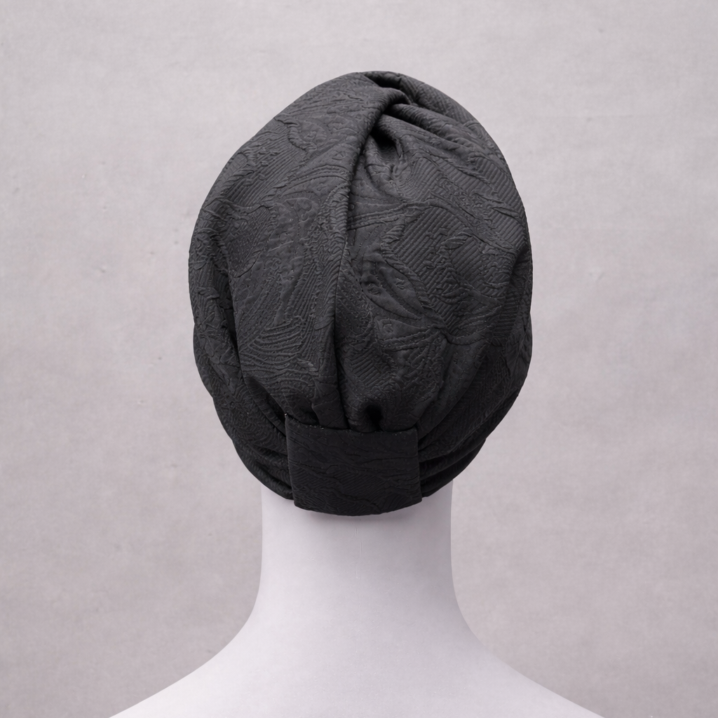 Barcelona Burgulu Bone - Siyah Jakarlı Tok Kumaş