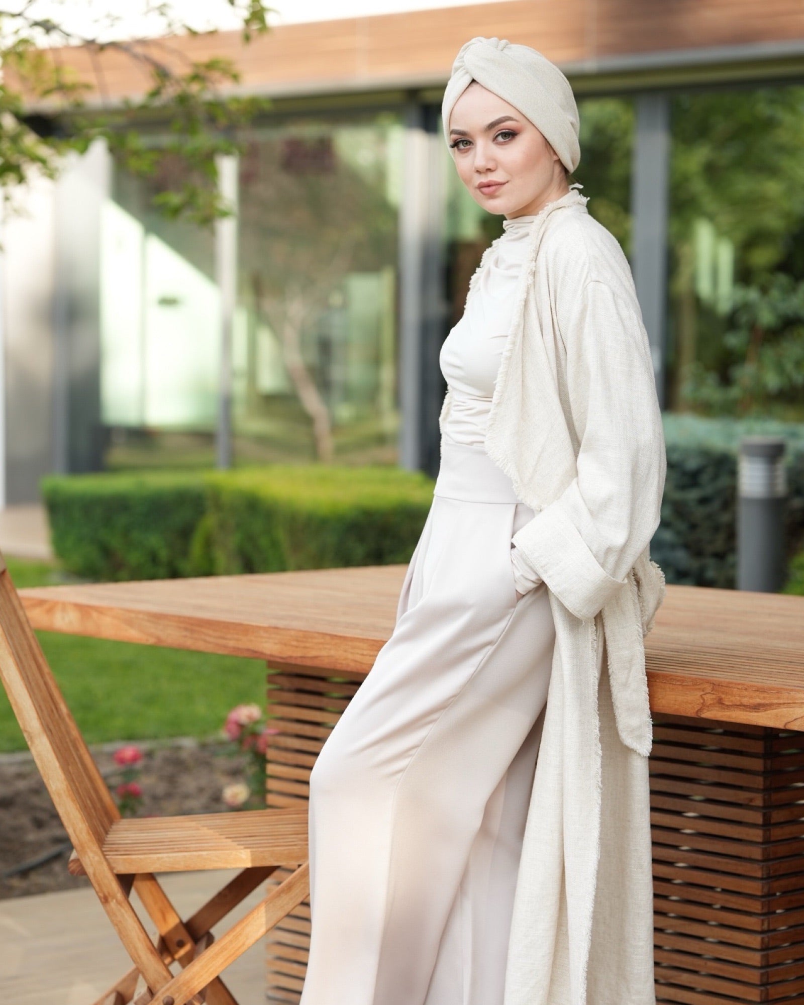 Barcelona Burgulu Bone - Ekru Renkli - Esnek Simli Örme Kumaş