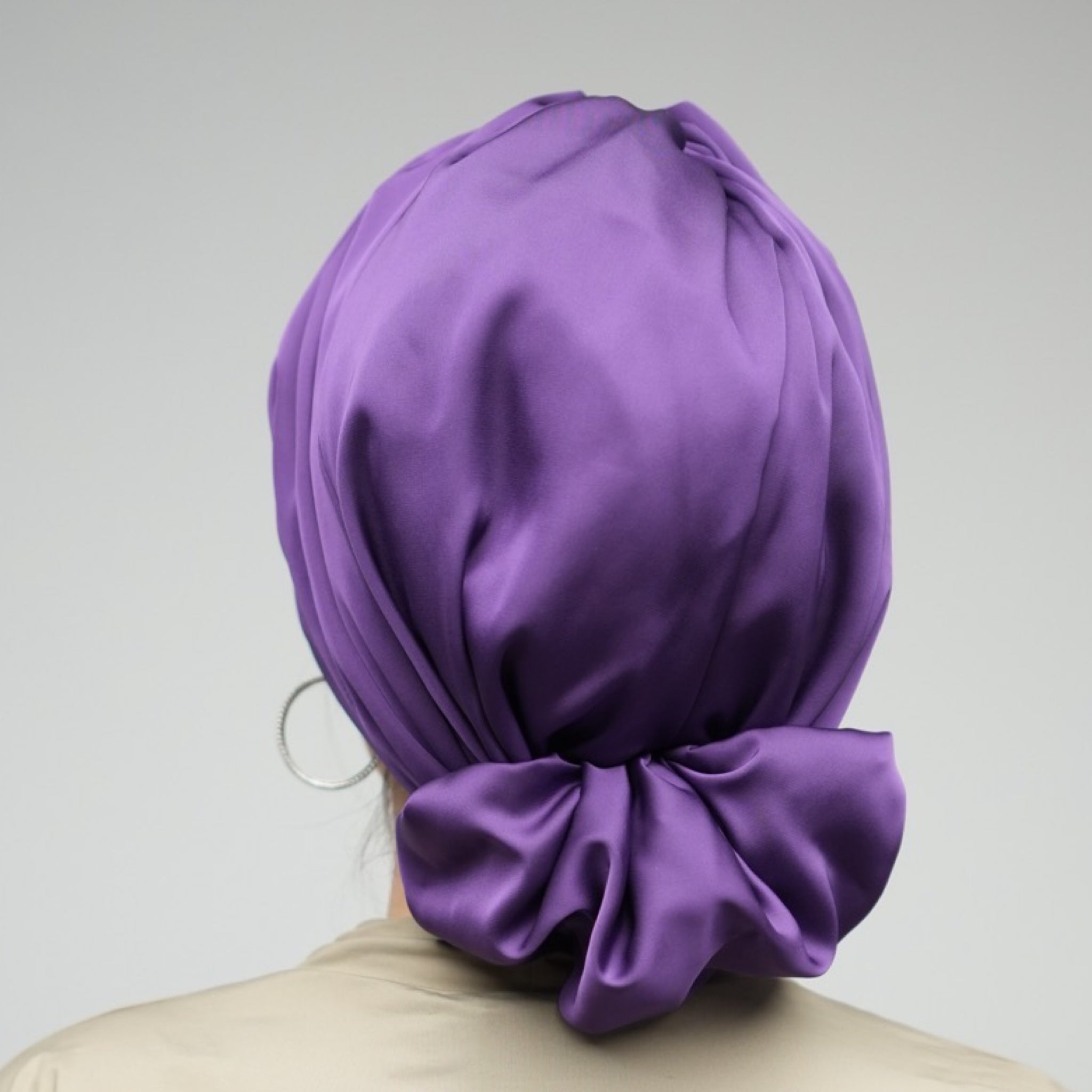 Abu Dhabi Ready-Made Bonnet - Lycra Satin Fabric - Black - BitterColors 
