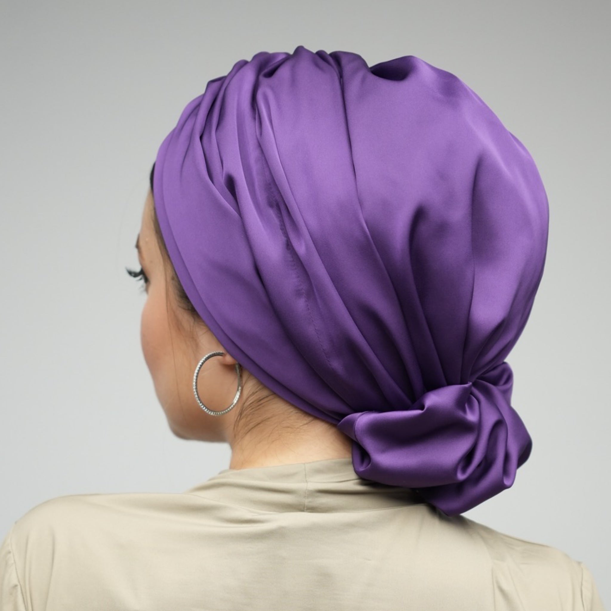 Abu Dhabi Ready-Made Bonnet - Lycra Satin Fabric - Black - BitterColors 