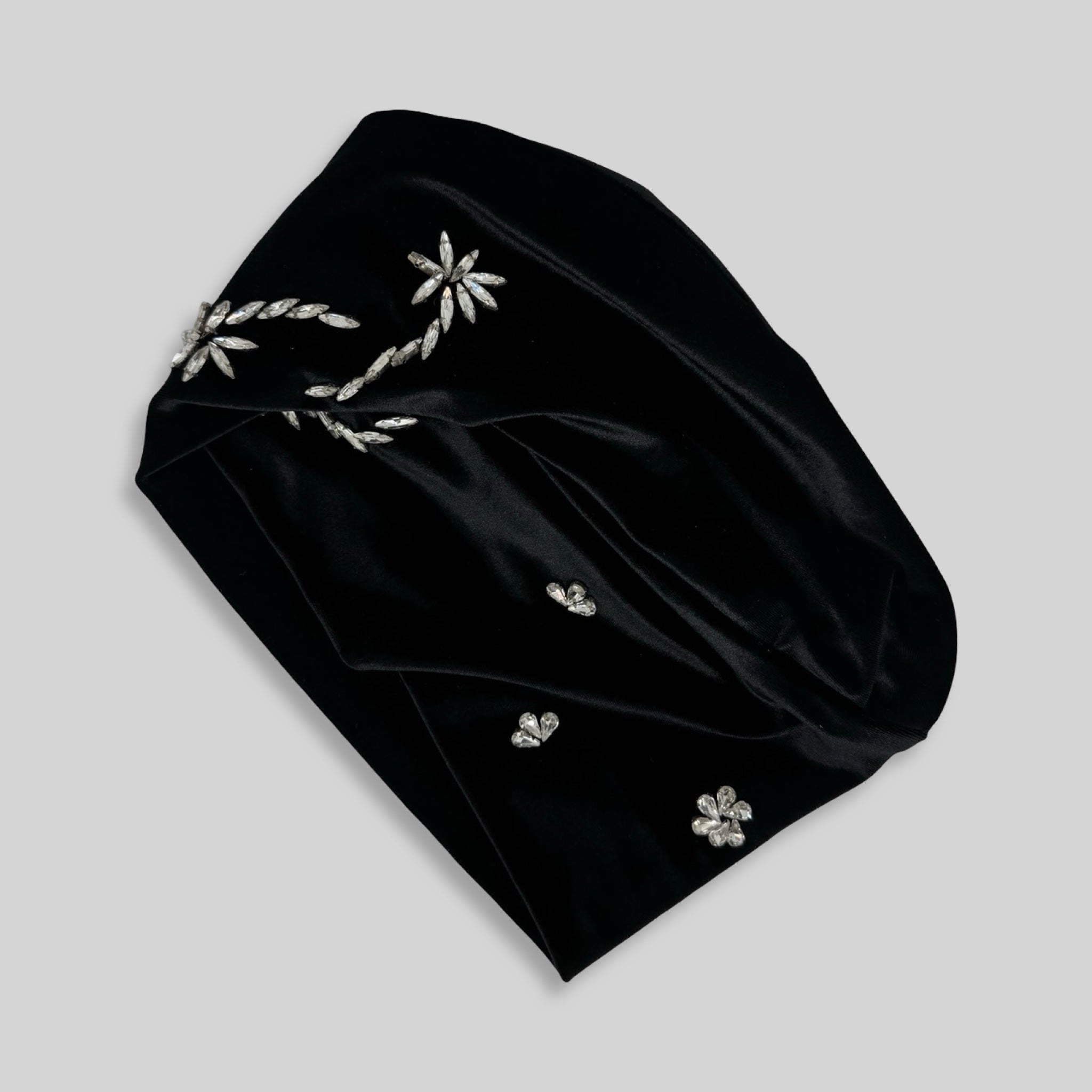 Paris Palmiye Motifli Taş İşlemeli Bone - Siyah Kadife Kumaş