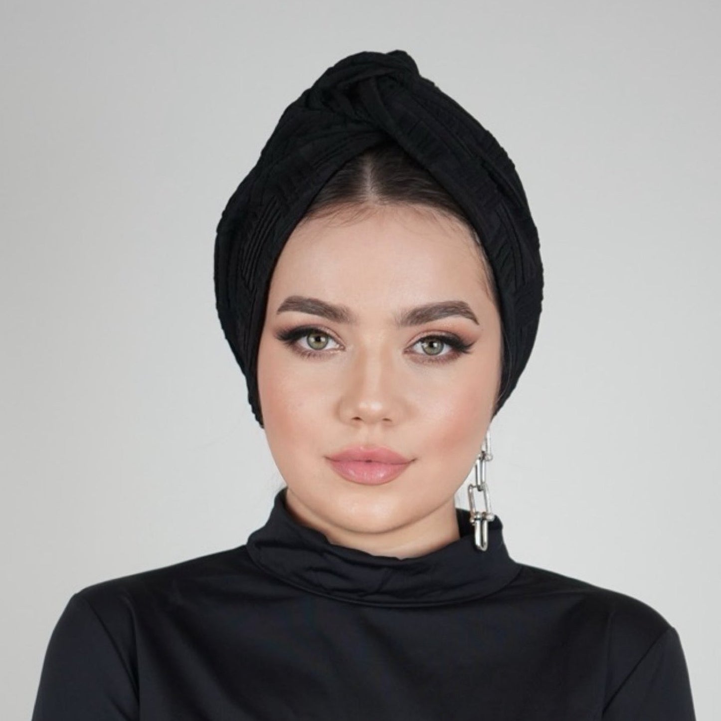 X Burgulu Büzgülü Bone – Dokulu Örme Kumaş