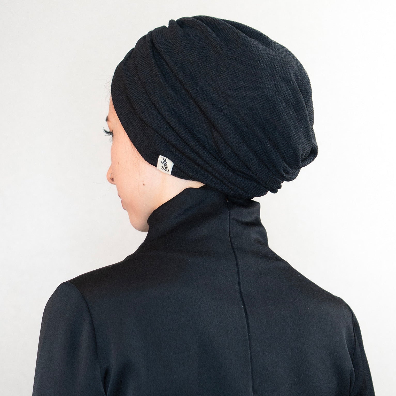 Milano Büzgülü Bone - Hafif Örme Kumaş