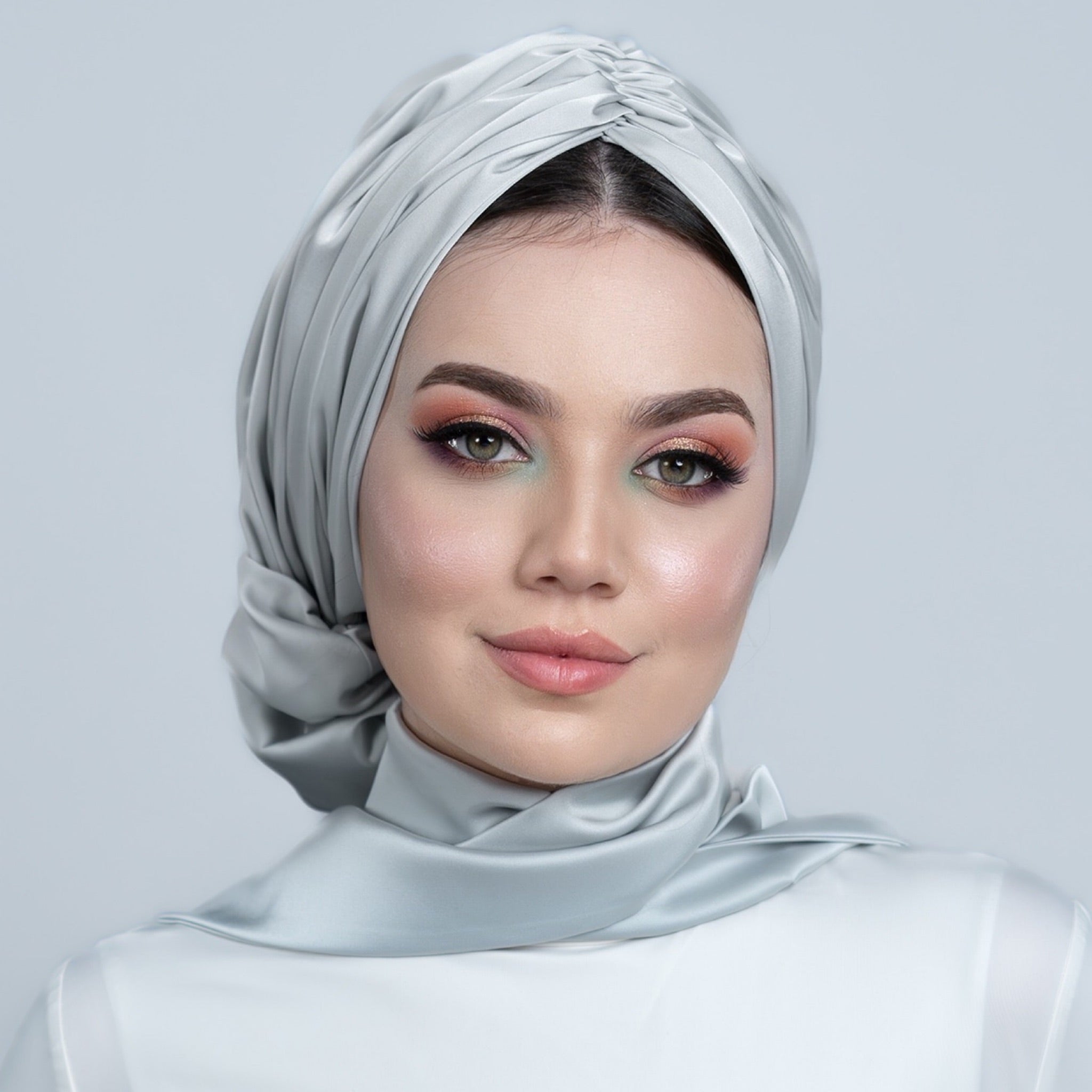 Abu Dhabi Ready-Made Bonnet - Lycra Satin Fabric - Black - BitterColors 