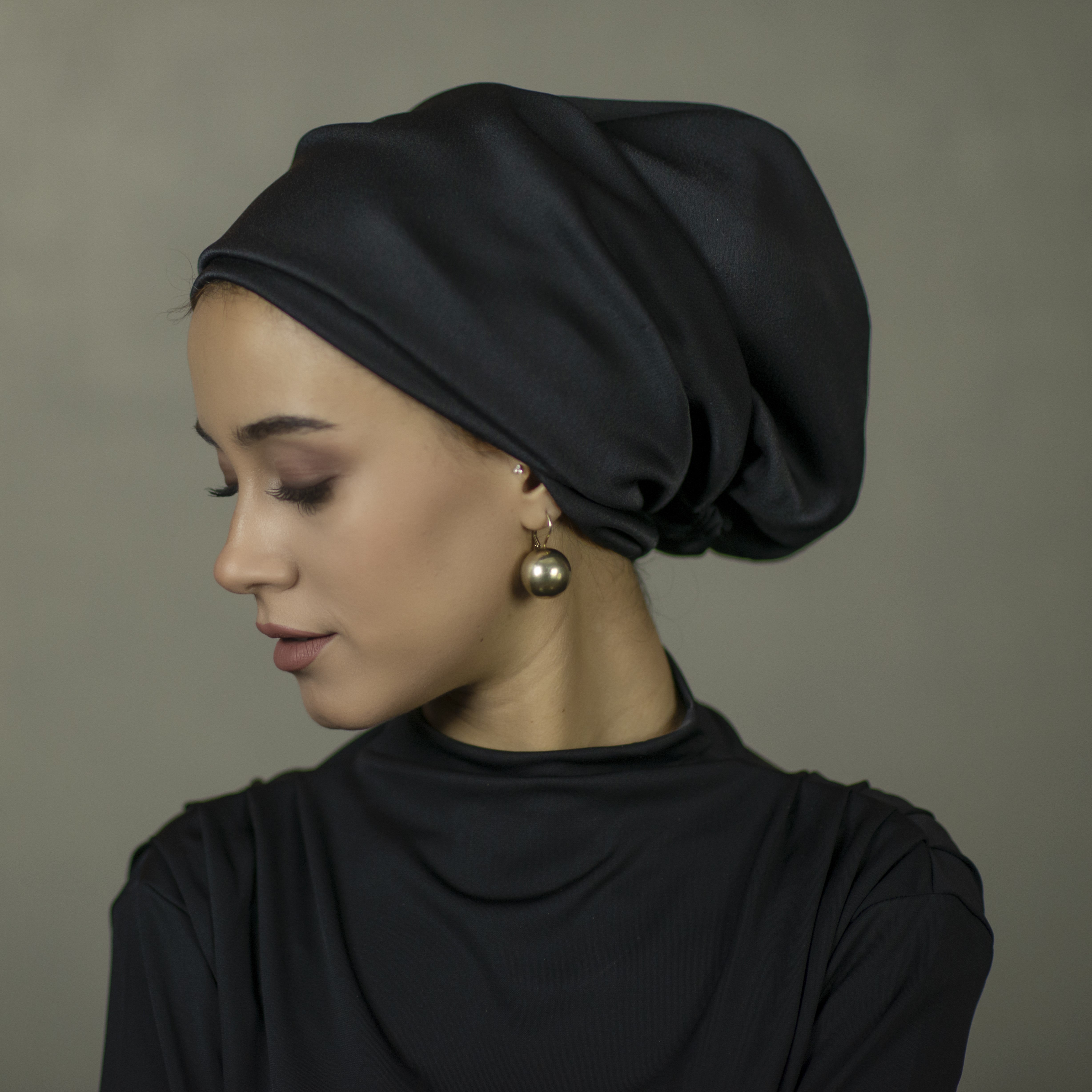 Dubai Bağlamalı Bone - Siyah - Krep Saten Kumaş
