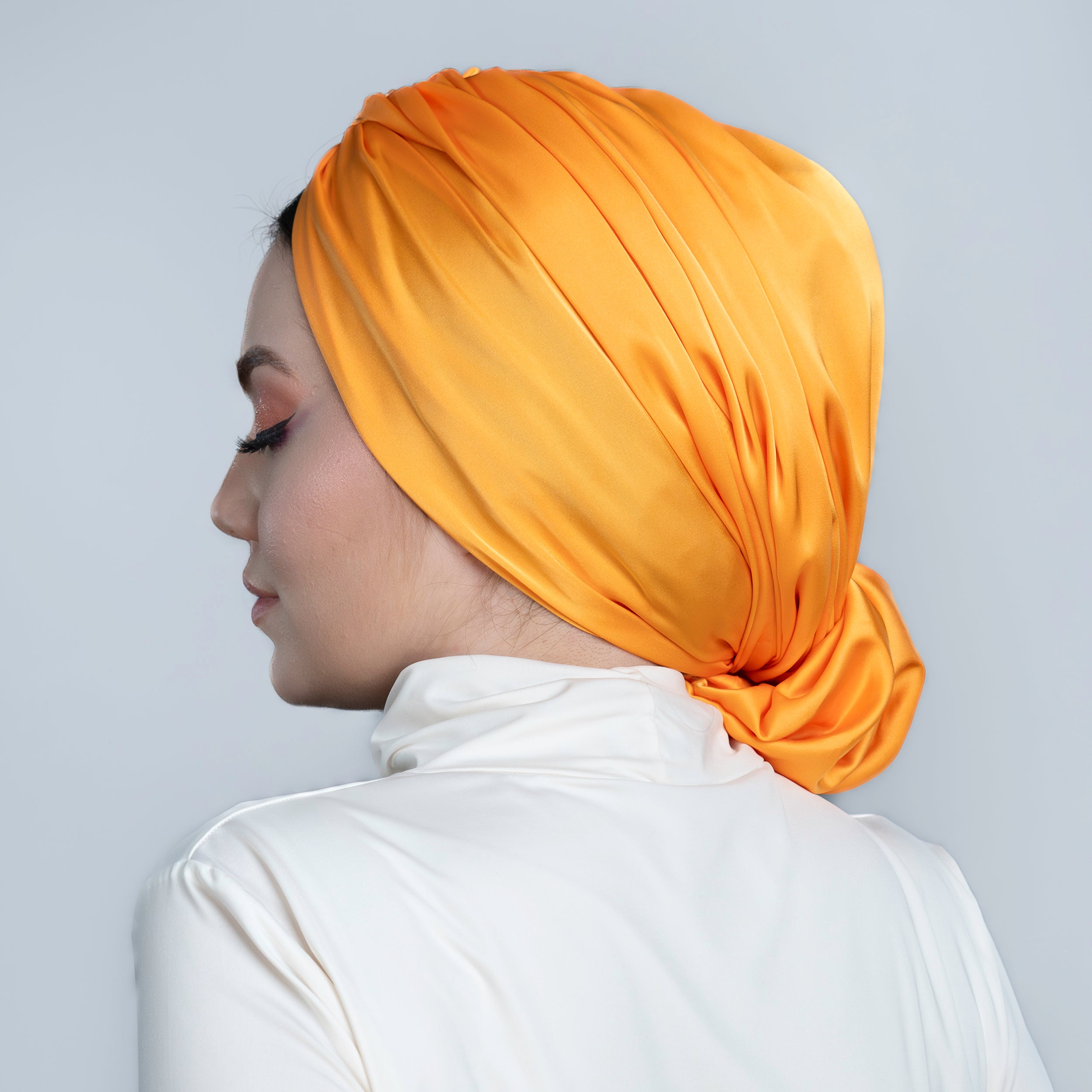 Abu Dhabi Ready-Made Bonnet - Lycra Satin Fabric - Black - BitterColors 
