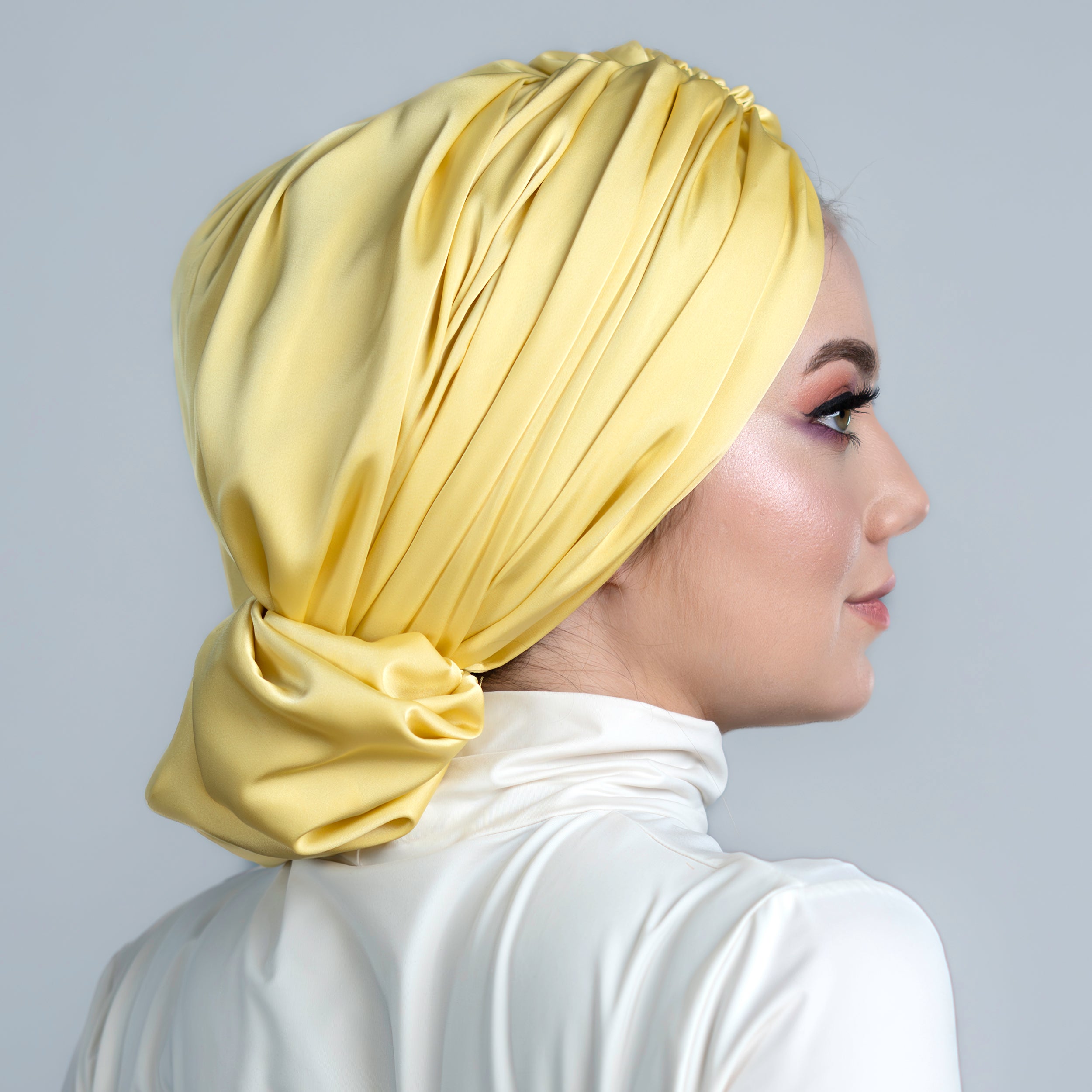 Abu Dhabi Ready-Made Bonnet - Lycra Satin Fabric - Black - BitterColors 