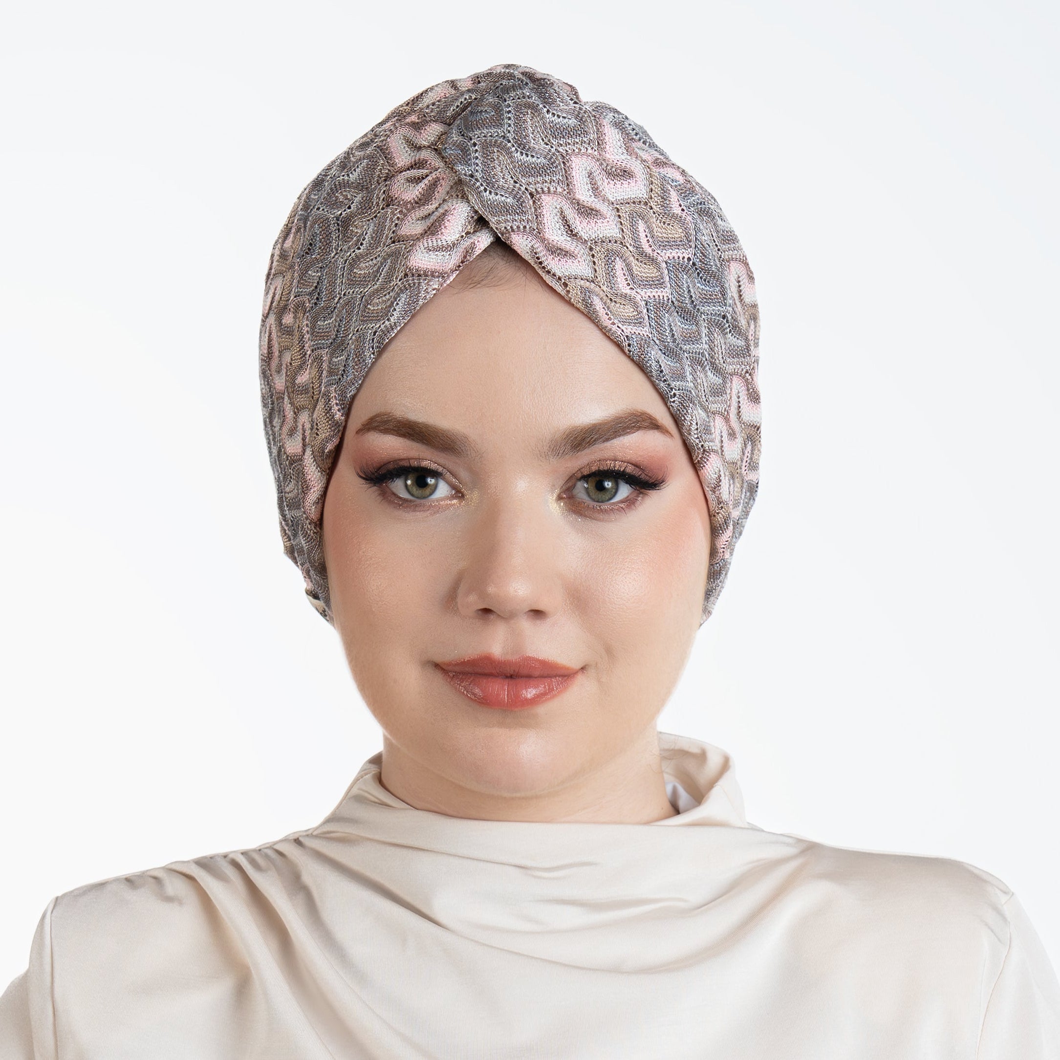 Barcelona Burgulu Bone - Pembe Gri - Zikzak Desenli Hafif Örme Kumaş