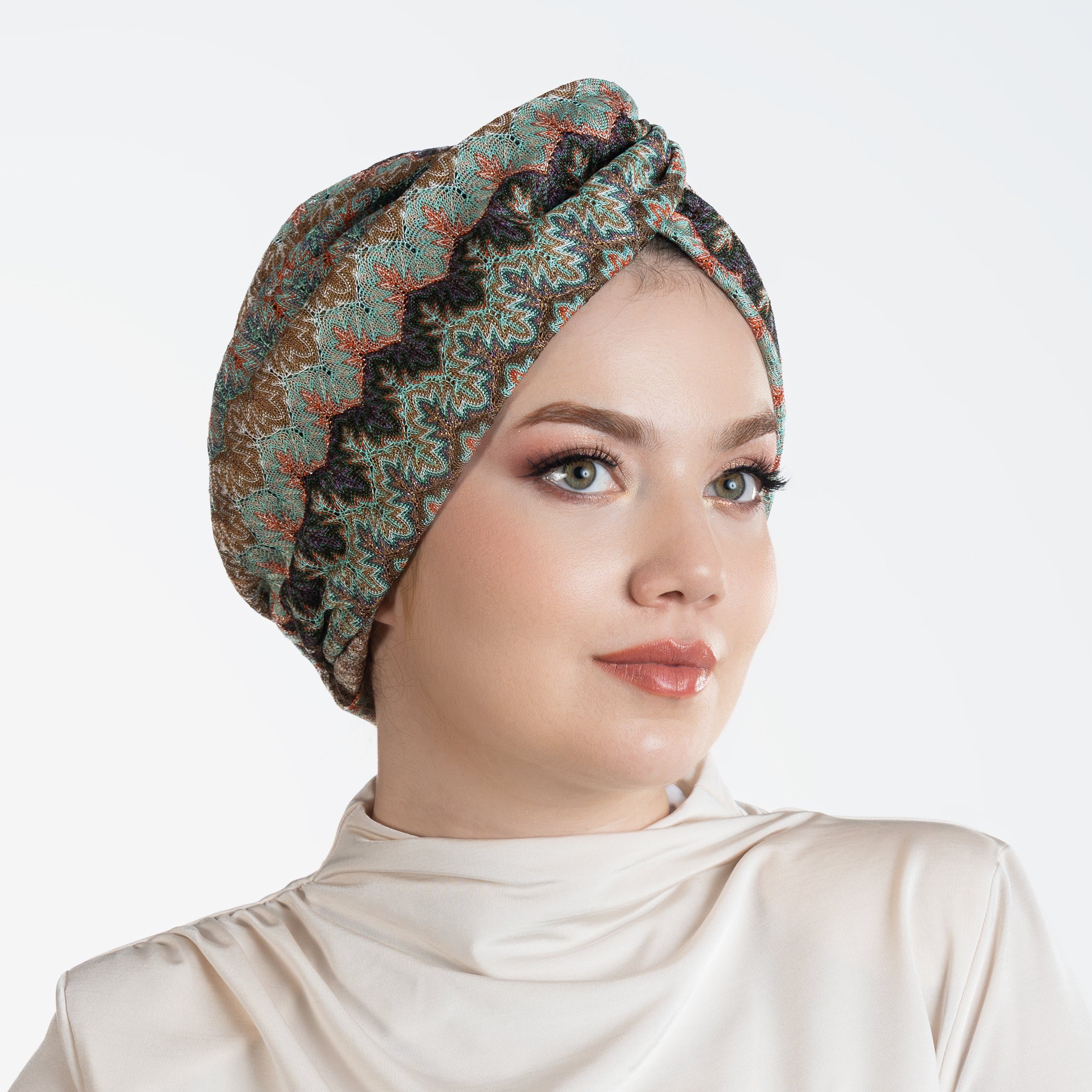 Barcelona Burgulu Bone - Mint Yeşili - Zikzak Desenli Simli Örme Kumaş