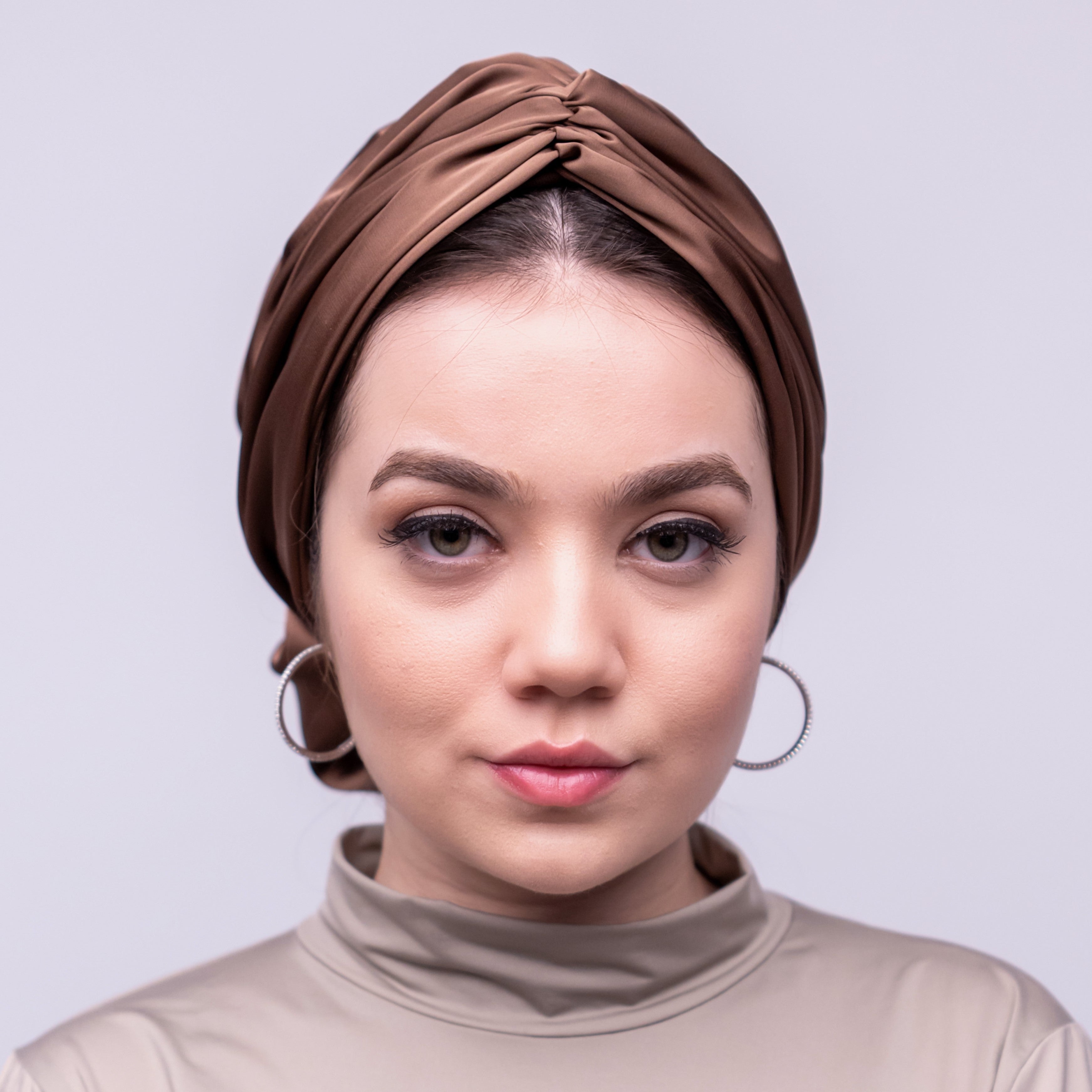 Abu Dhabi Ready-Made Bonnet - Lycra Satin Fabric - Black - BitterColors 