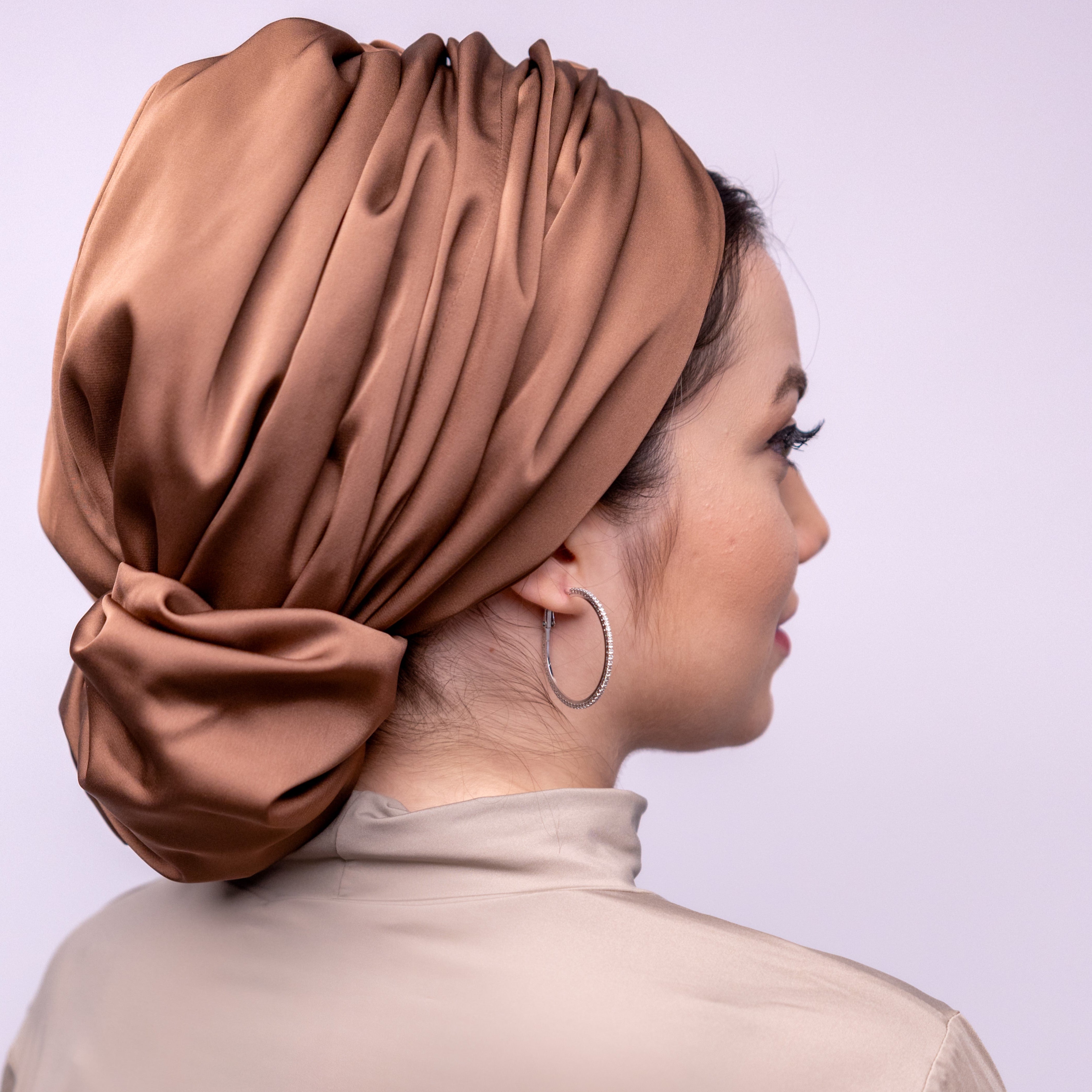 Abu Dhabi Ready-Made Bonnet - Lycra Satin Fabric - Black - BitterColors 