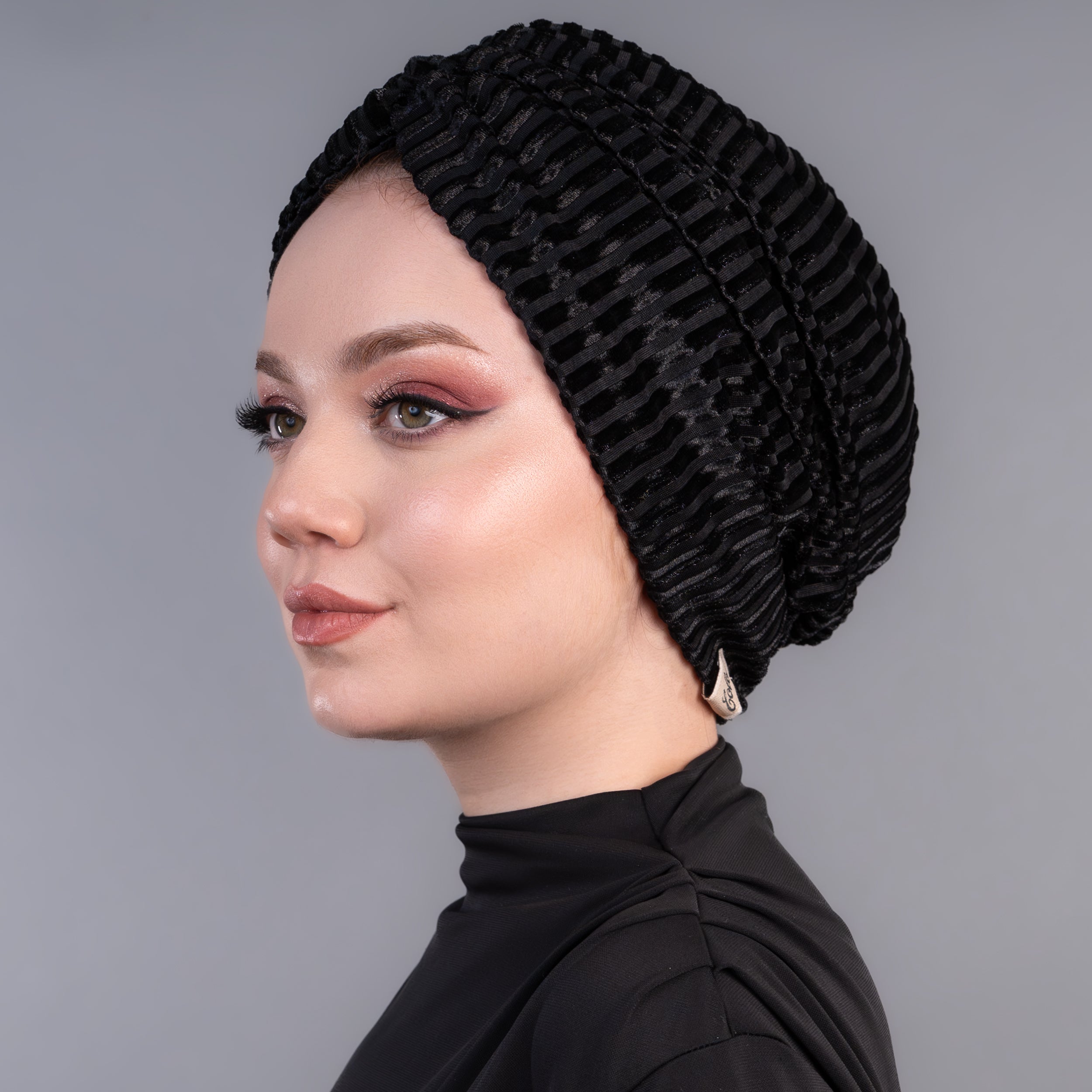 Milano Büzgülü Bone - Fitilli Siyah Kadife