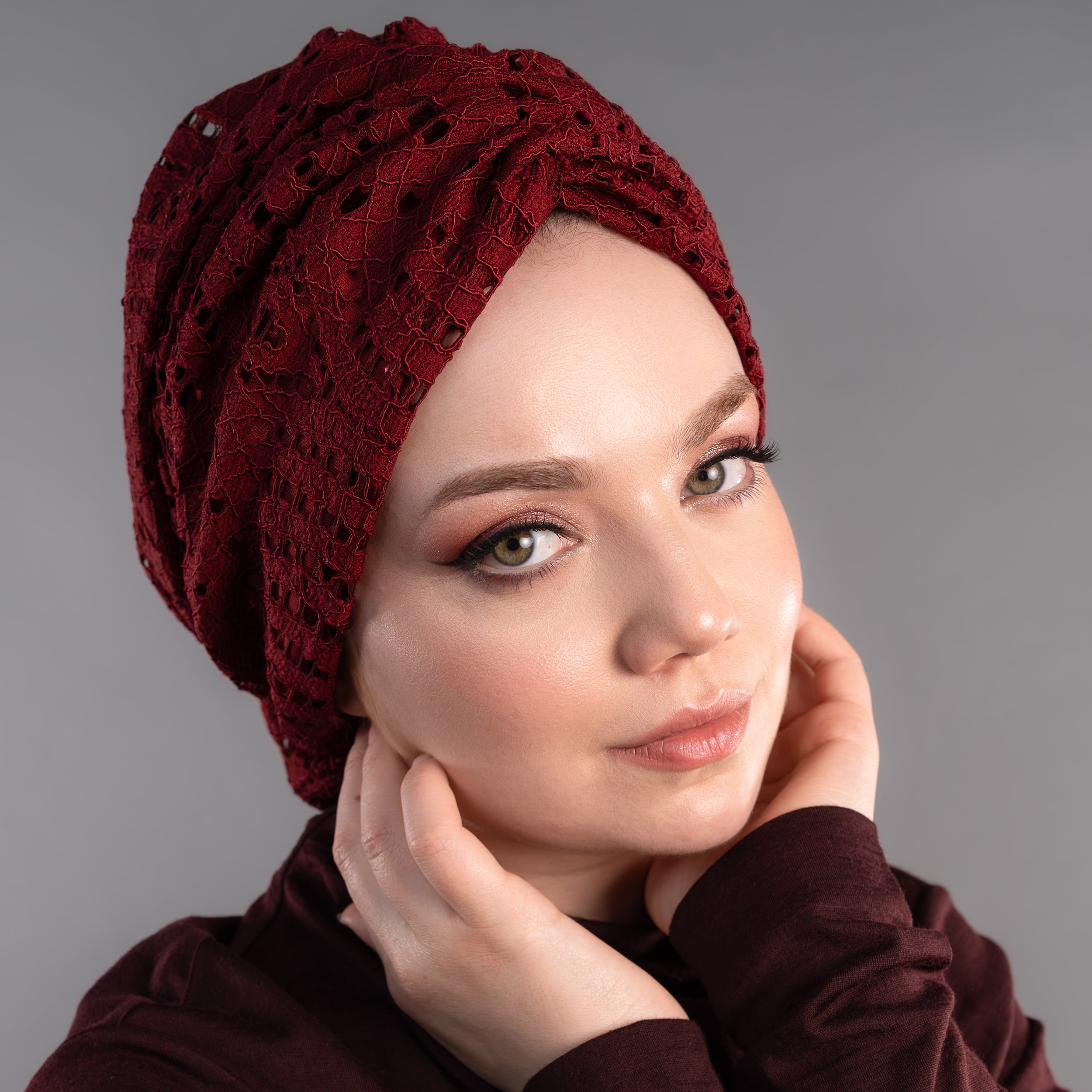 Beyrut Topuzlu Bone - Penye Astarlı - Bordo Dantel Kumaş