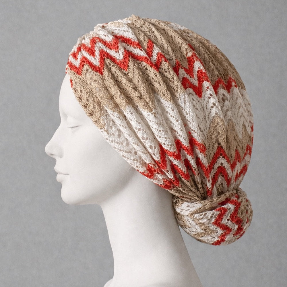 Beyrut Topuzlu Bone - Penye Astarlı - Bej Mercan Zikzak Desenli Kumaş