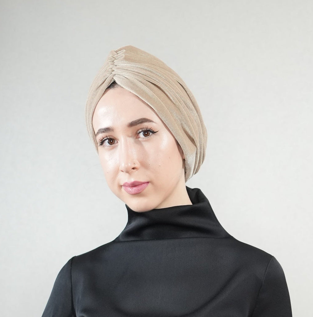 Milano Büzgülü Bone - Kadife Kumaş