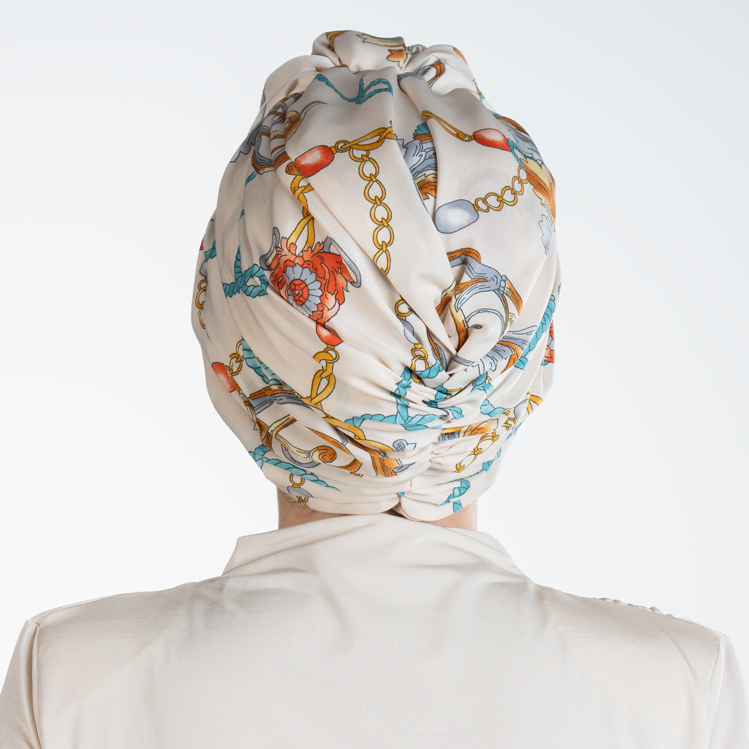 Beyrut Topuzlu Bone – Zincir Desenli Cupra Kumaş