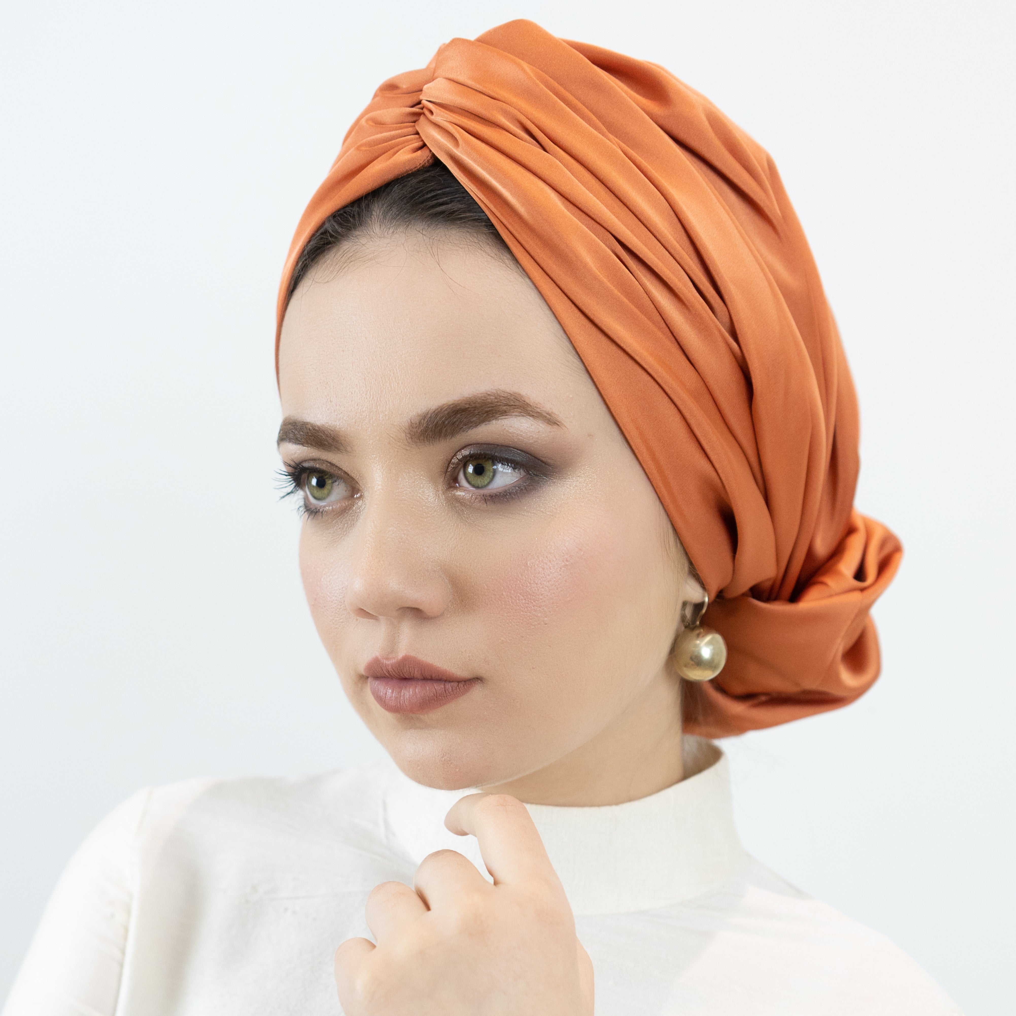 Abu Dhabi Ready-Made Bonnet - Lycra Satin Fabric - Black - BitterColors 