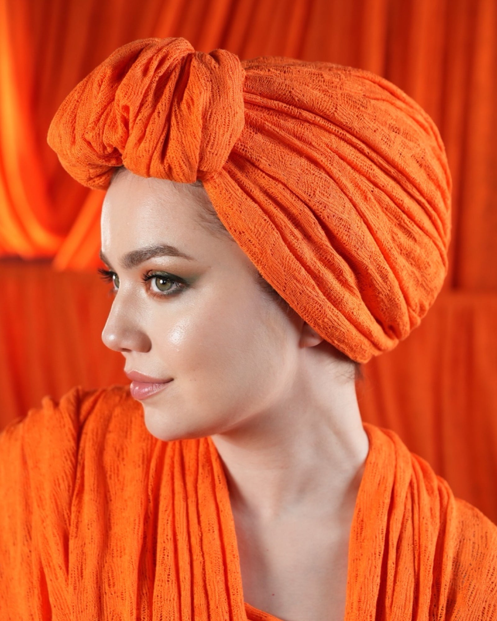 Beyrut Günlük Topuzlu Bone - Örme Kumaş