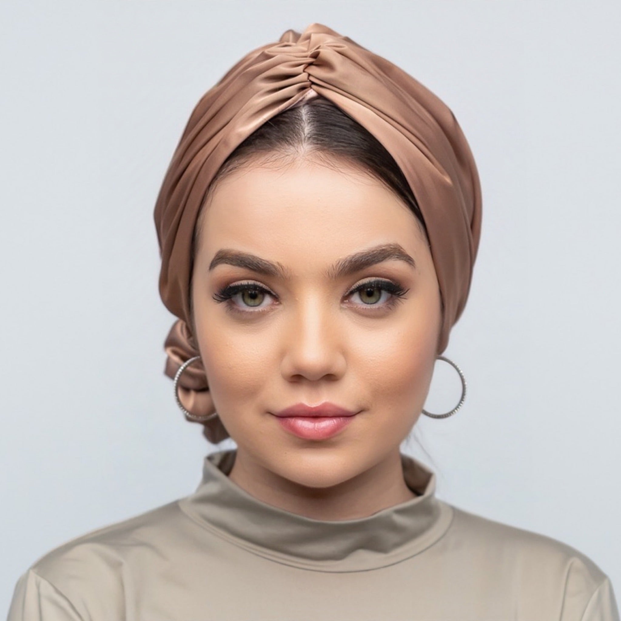 Abu Dhabi Ready-Made Bonnet - Lycra Satin Fabric - Black - BitterColors 