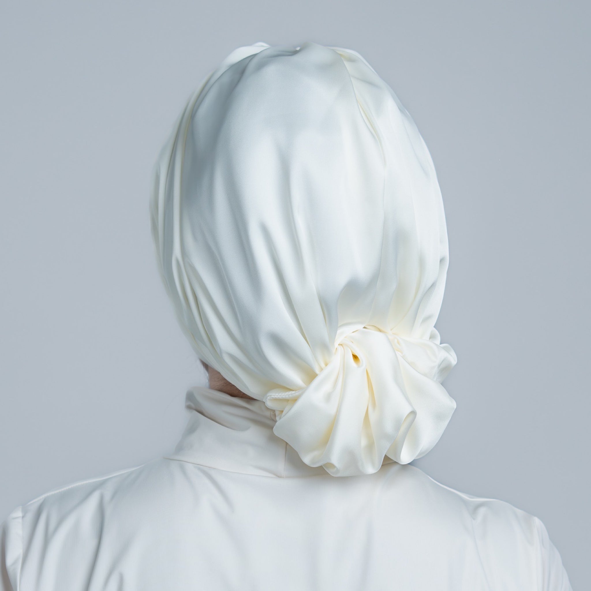 Abu Dhabi Ready-Made Bonnet - Lycra Satin Fabric - Black - BitterColors 