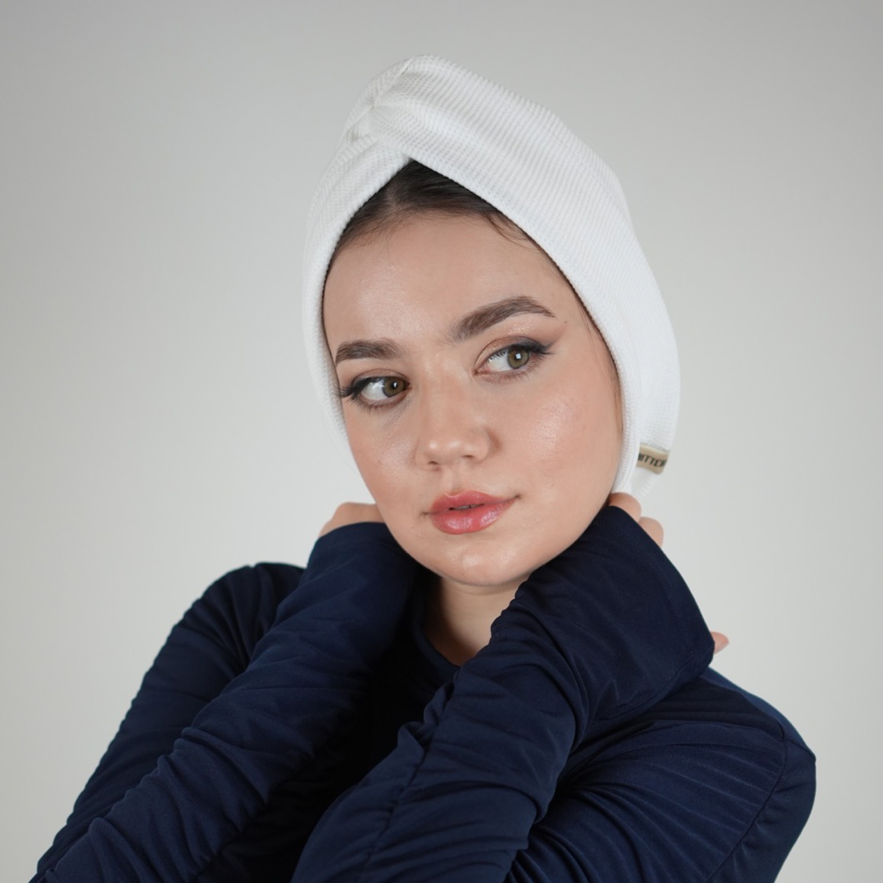 X Burgulu Büzgülü Bone - Örme Kumaş