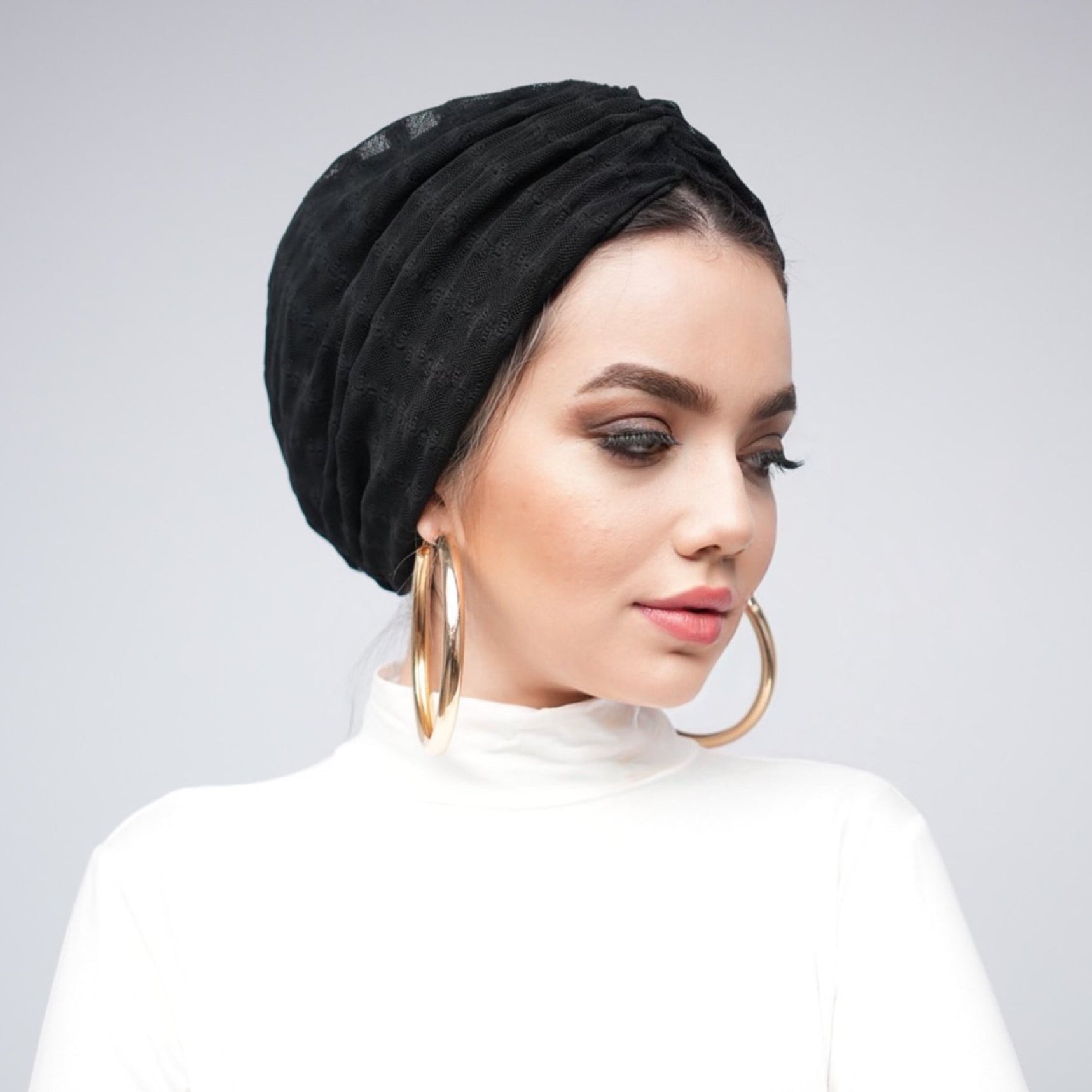 Milano Büzgülü Bone - Esnek File Kumaş