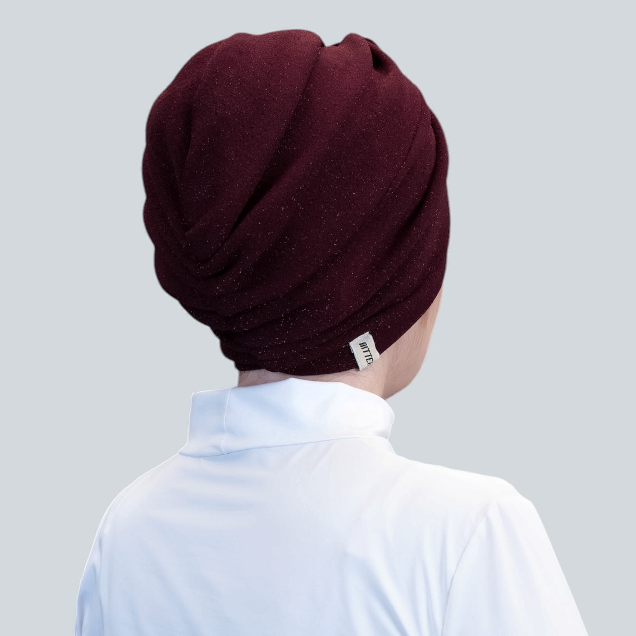 X GLITTERY BURGUNDY BONNET