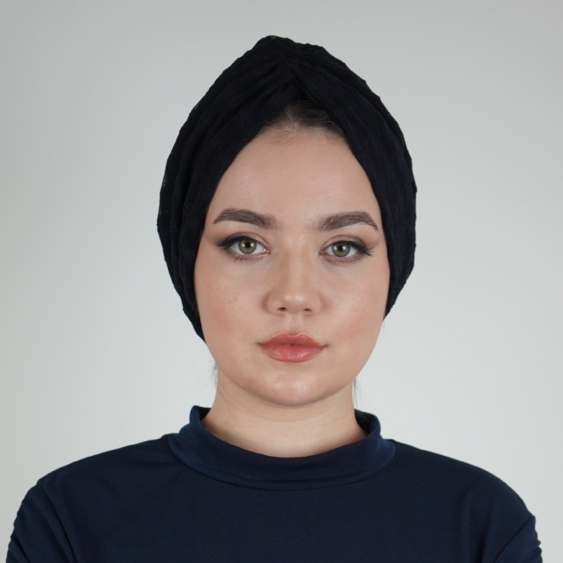 Milano Büzgülü Bone - Esnek File Kumaş