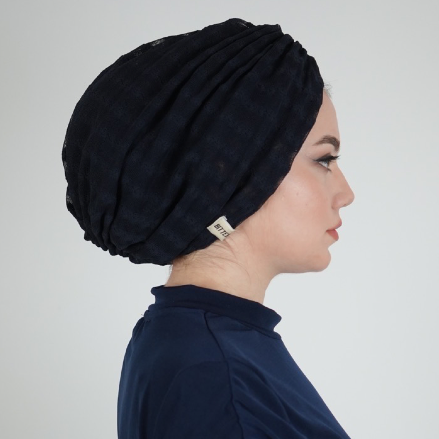 Milano Büzgülü Bone - Esnek File Kumaş