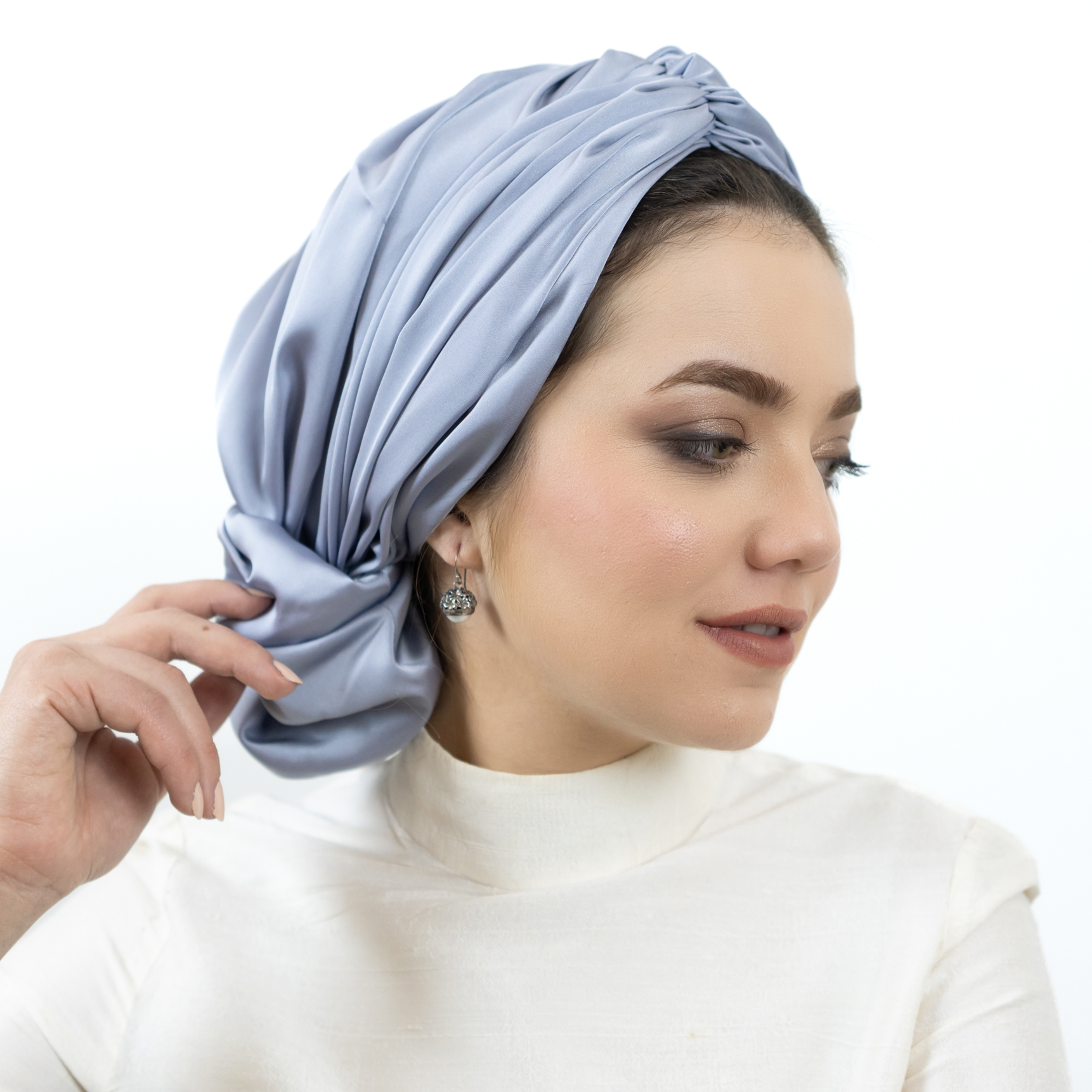 Abu Dhabi Ready-Made Bonnet - Lycra Satin Fabric - Black - BitterColors 