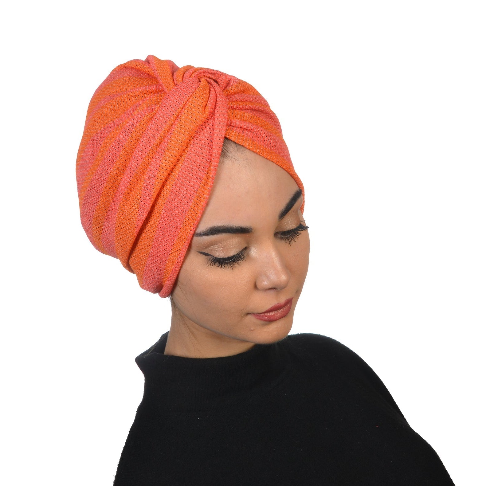 Barcelona Burgulu Bone - Kalın Çizgili Örme Kumaş